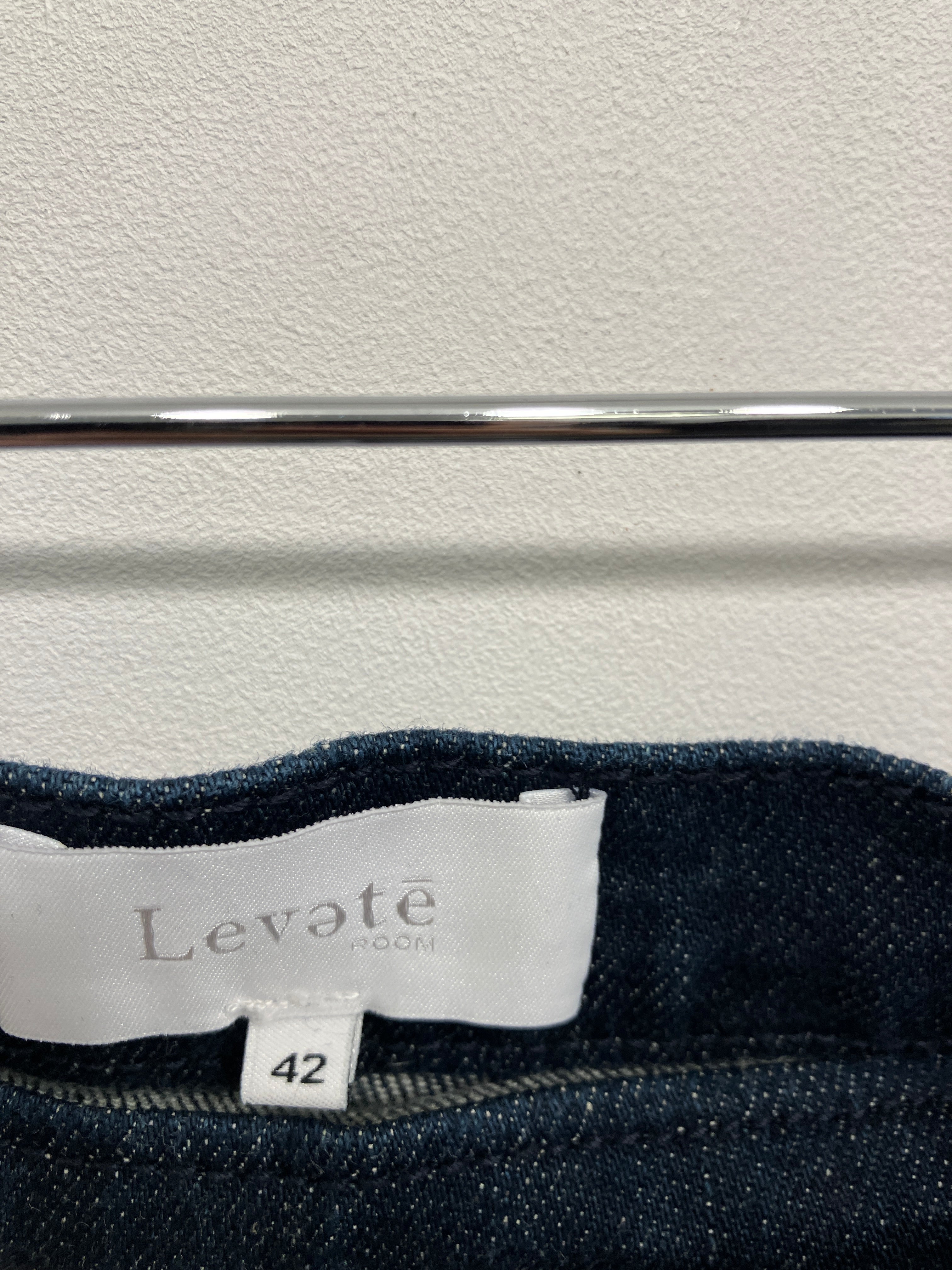 Leveté nederdel