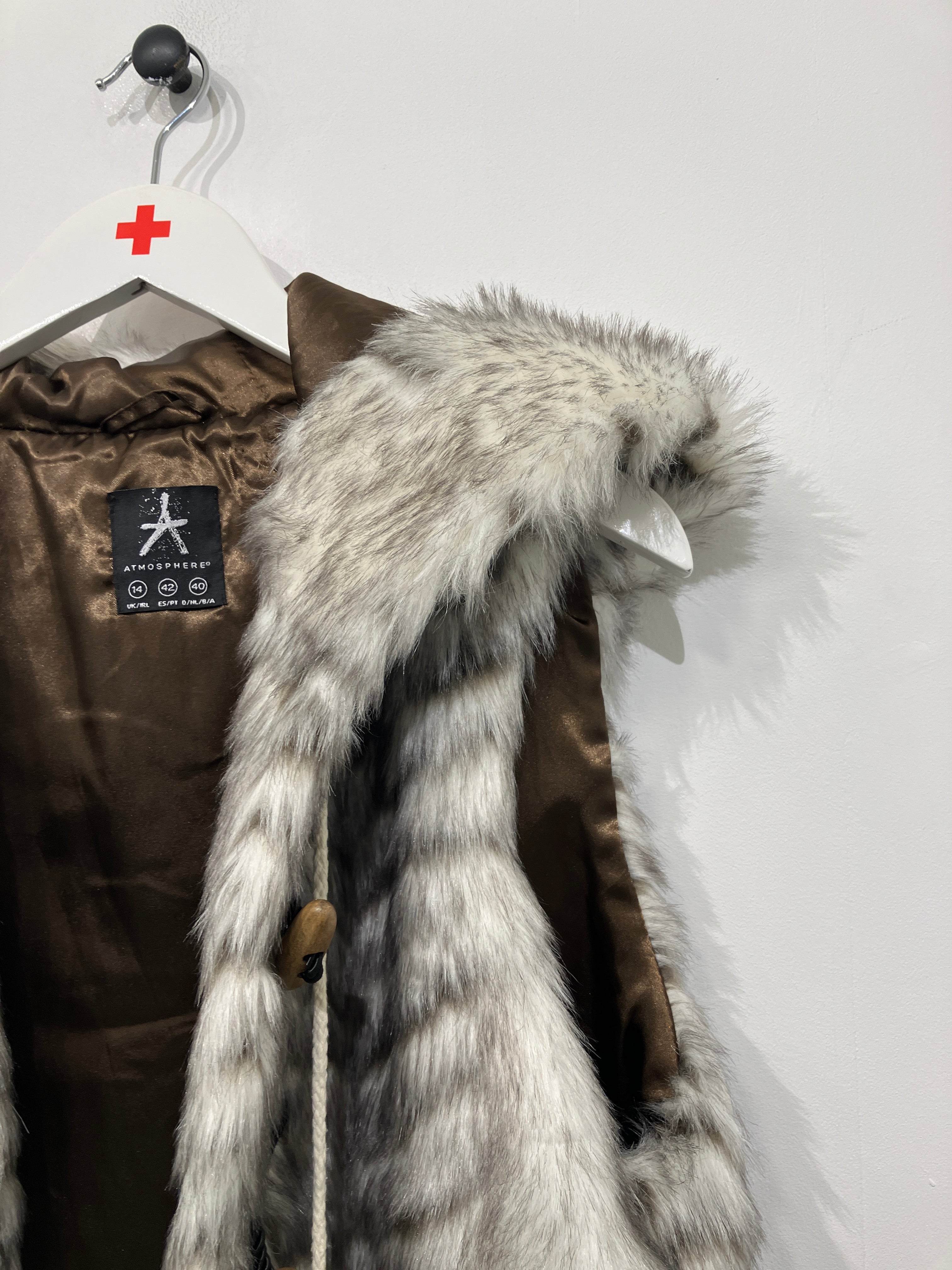 Atmosphere Vest