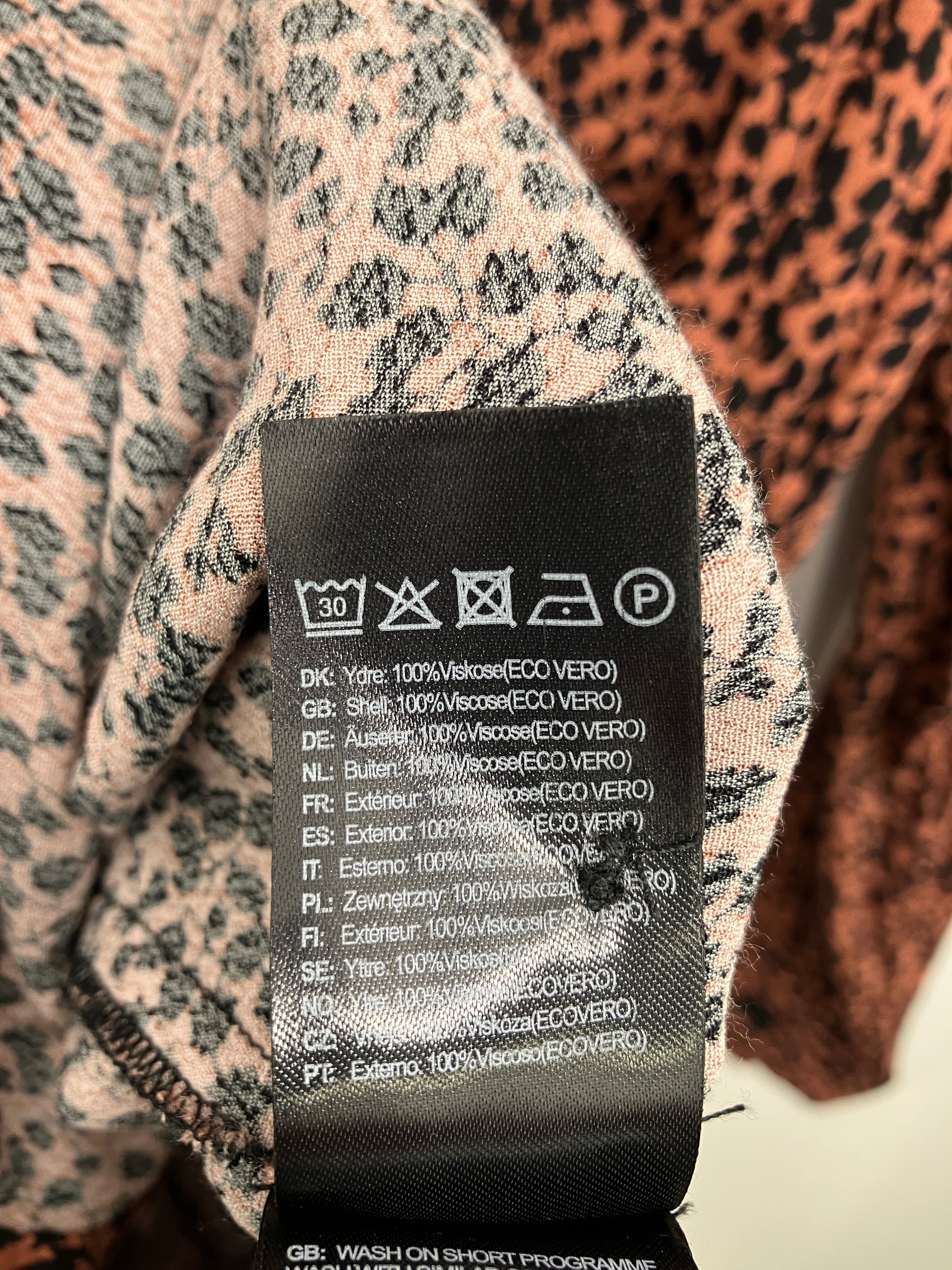 M by M Kjole