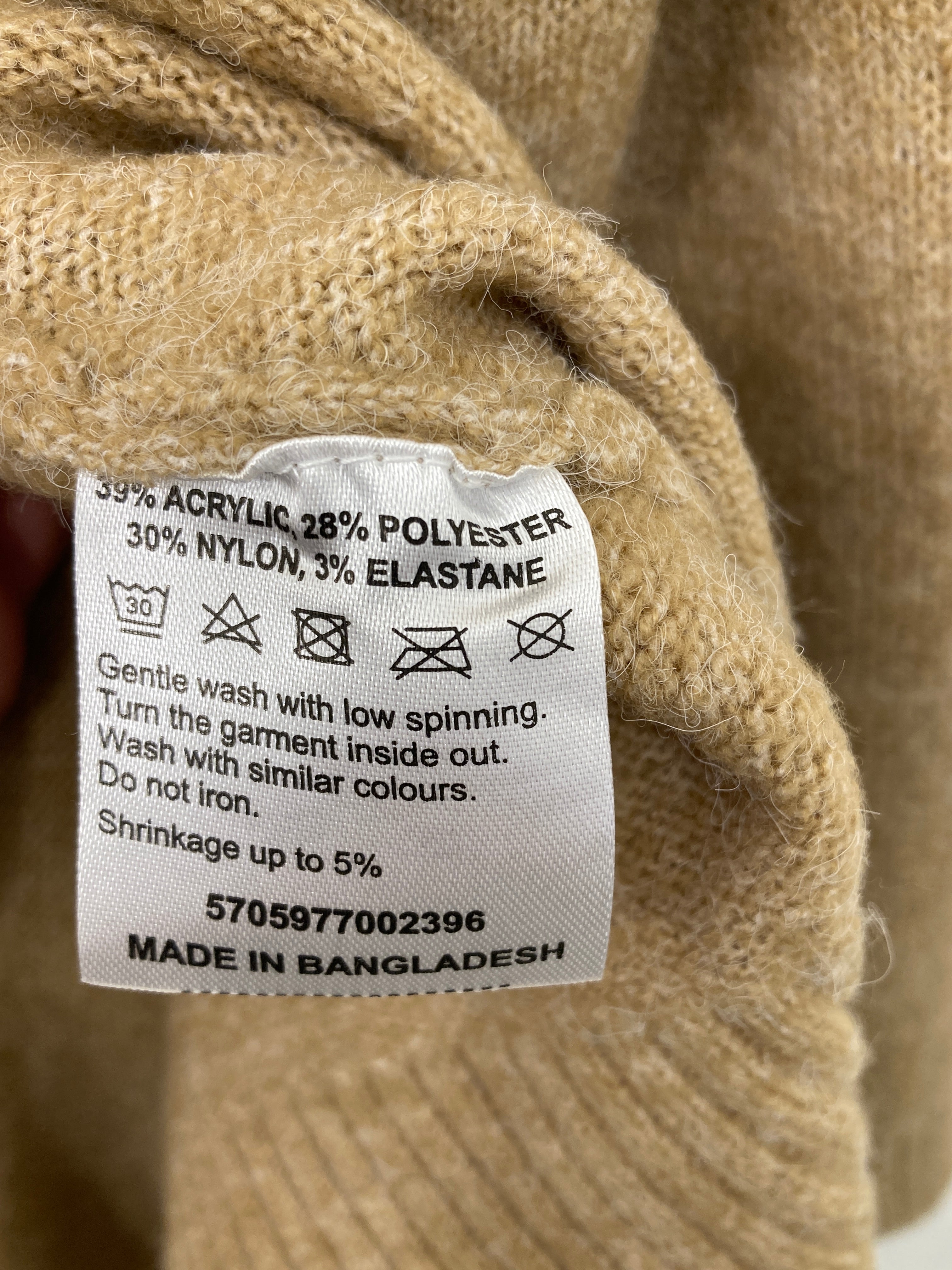 Lipo Lipo Cardigan