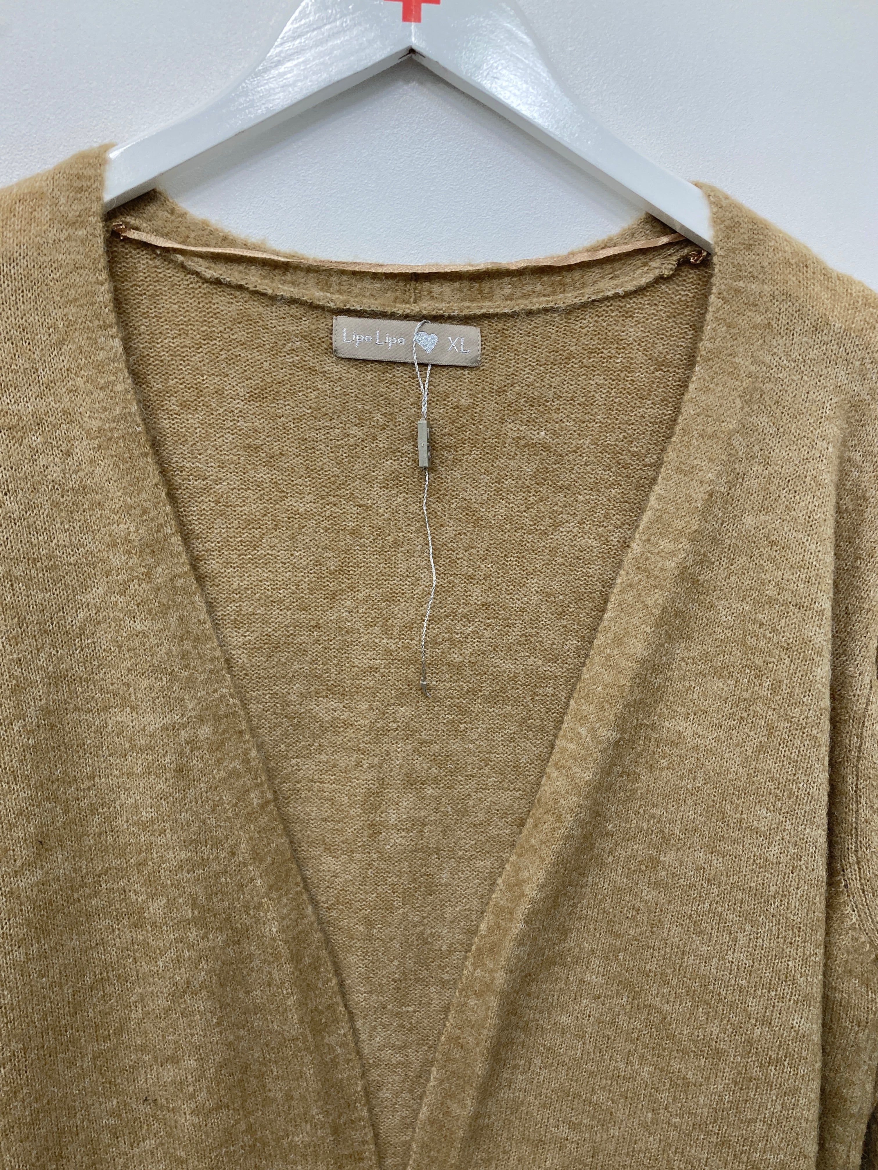 Lipo Lipo Cardigan