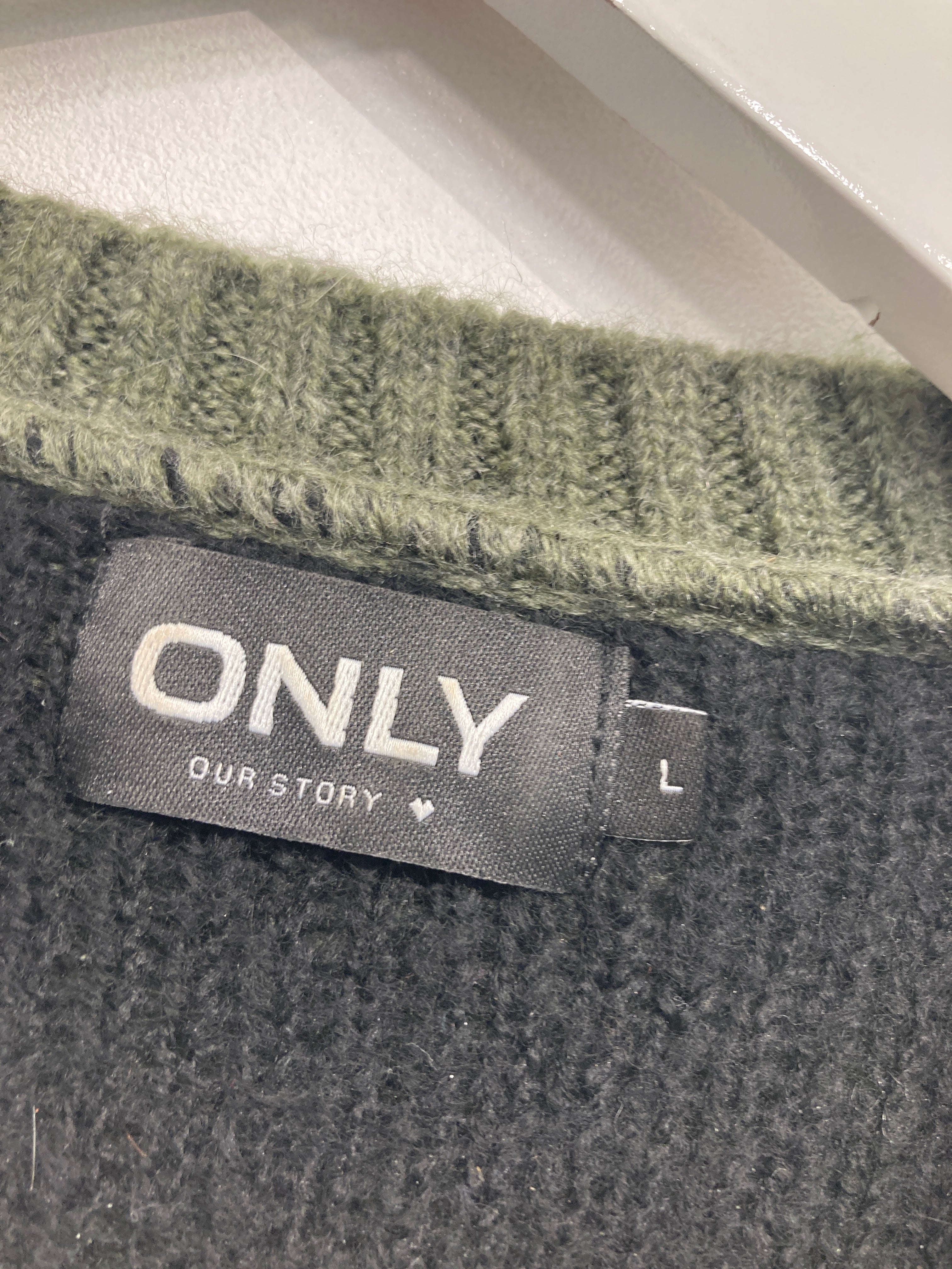 Only Striktrøje