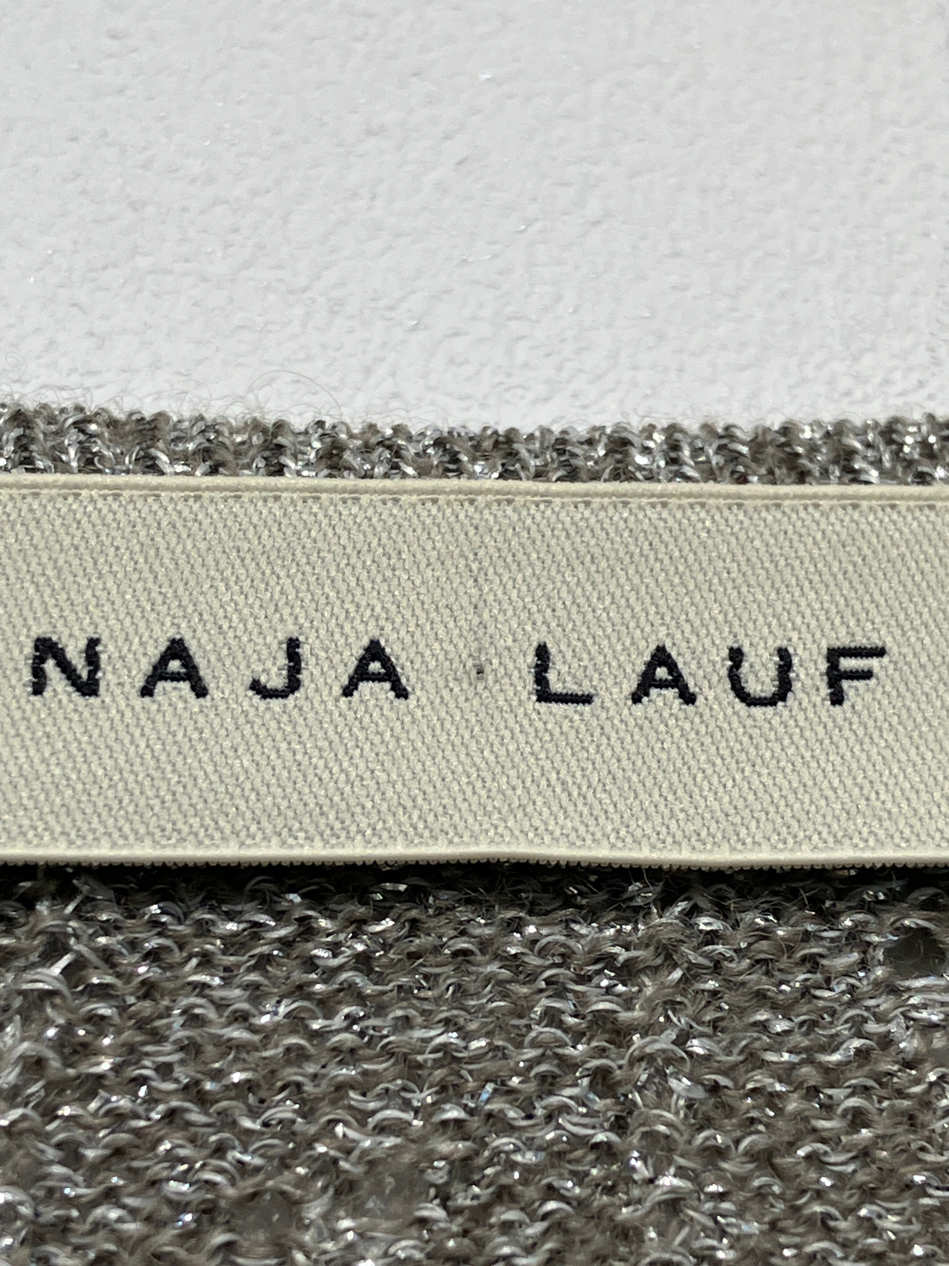 Naja Lauf Strik