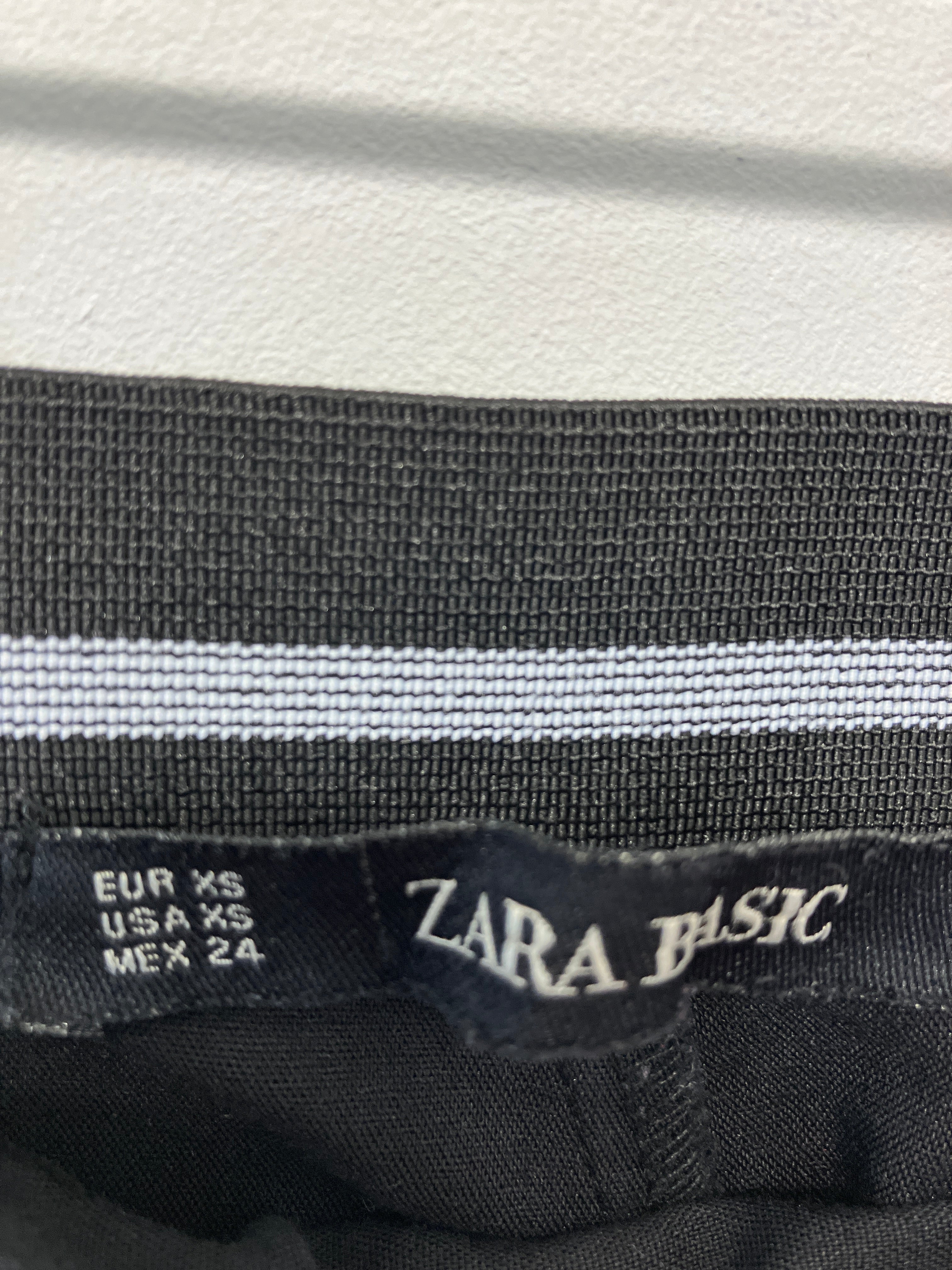 Zara Bukser