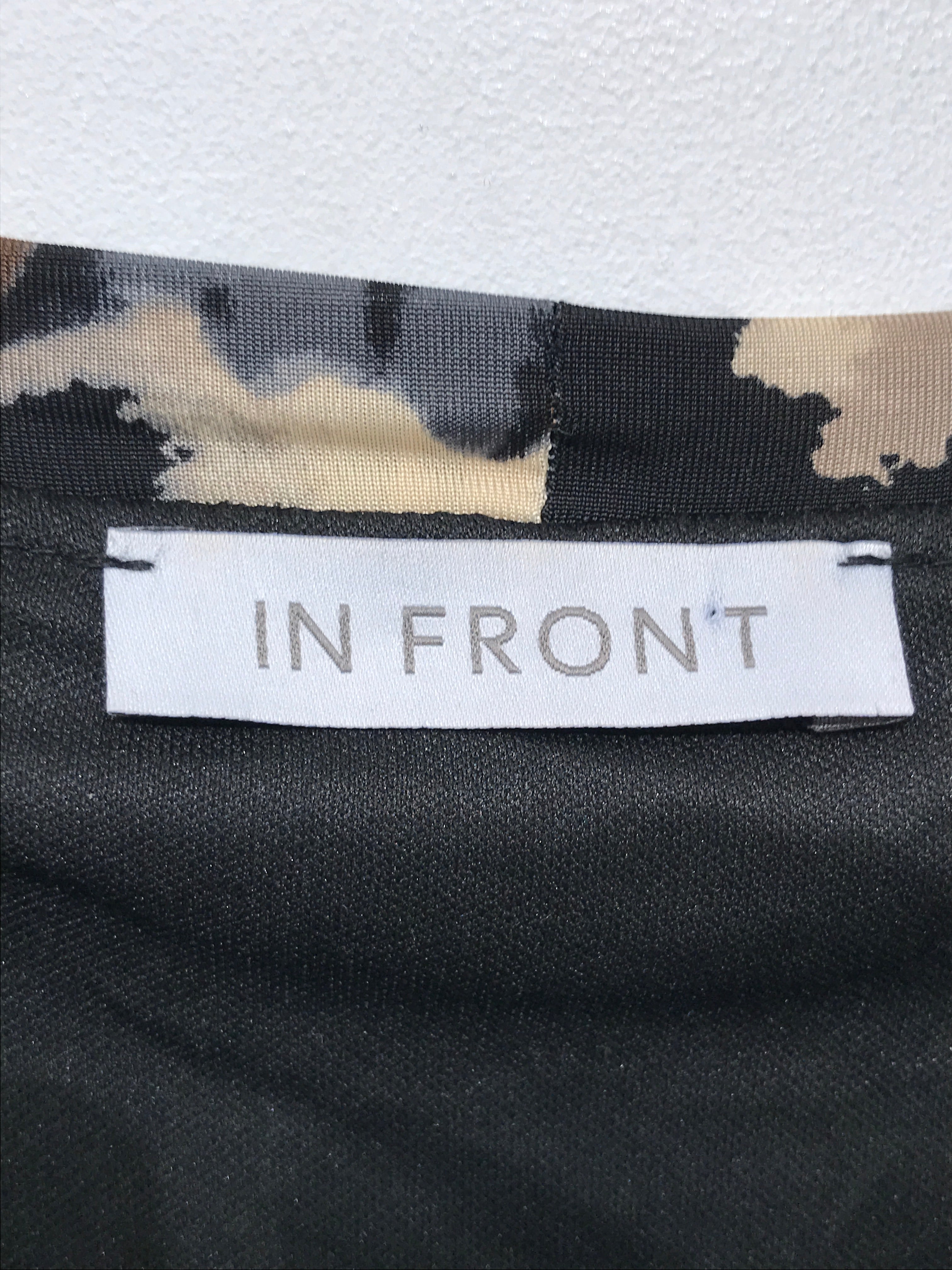 In-Front Kjole