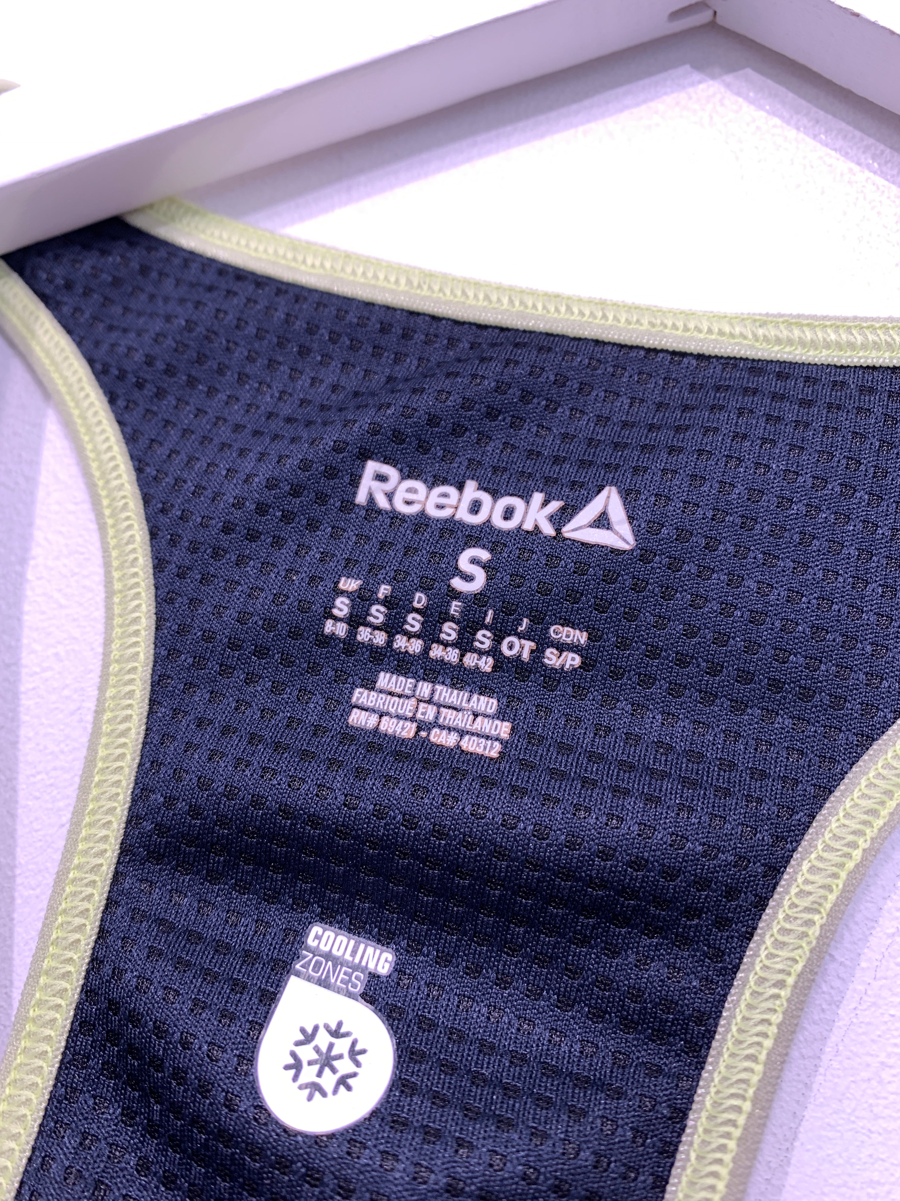Reebok Top