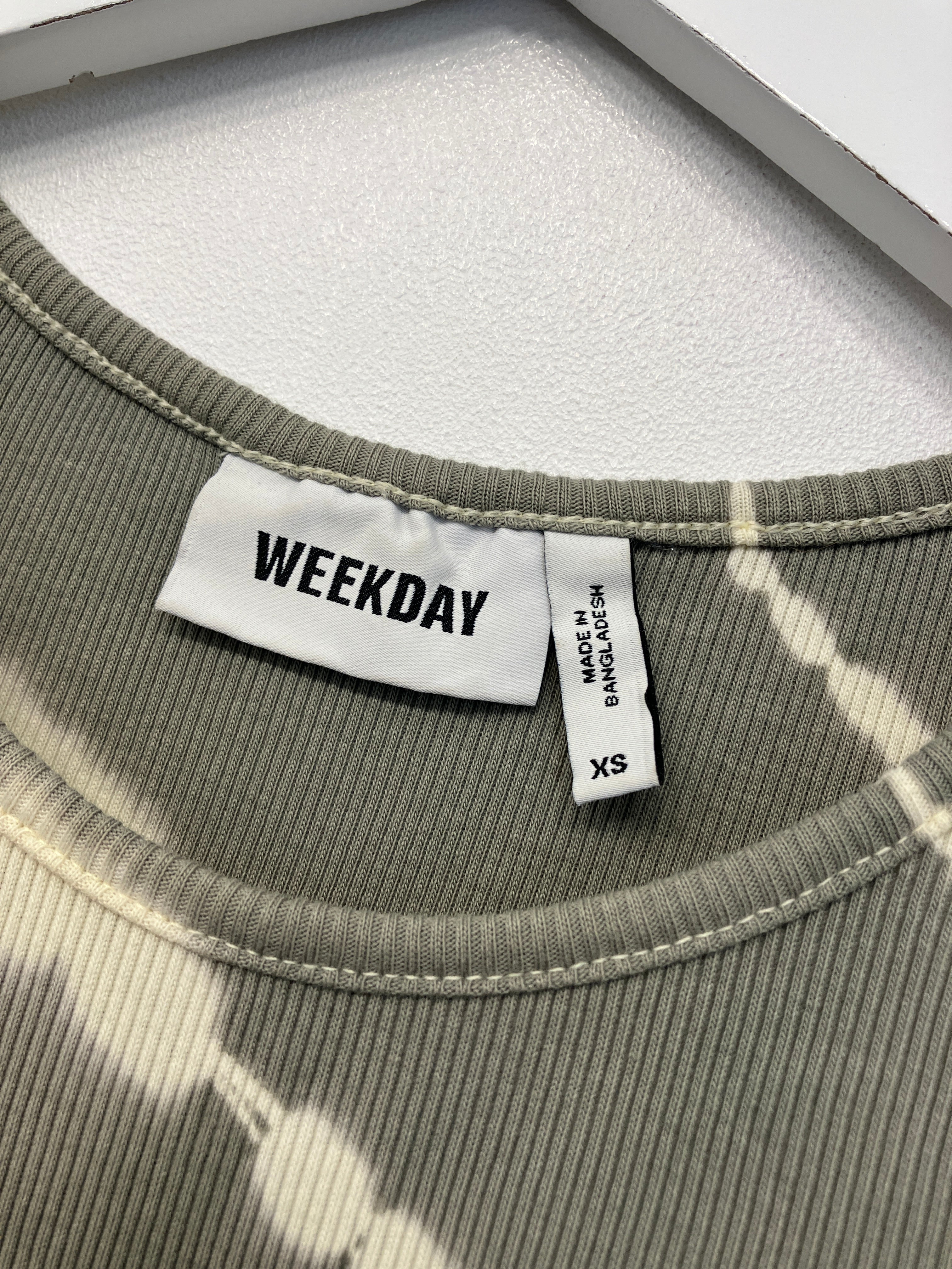 Weekday Kjole