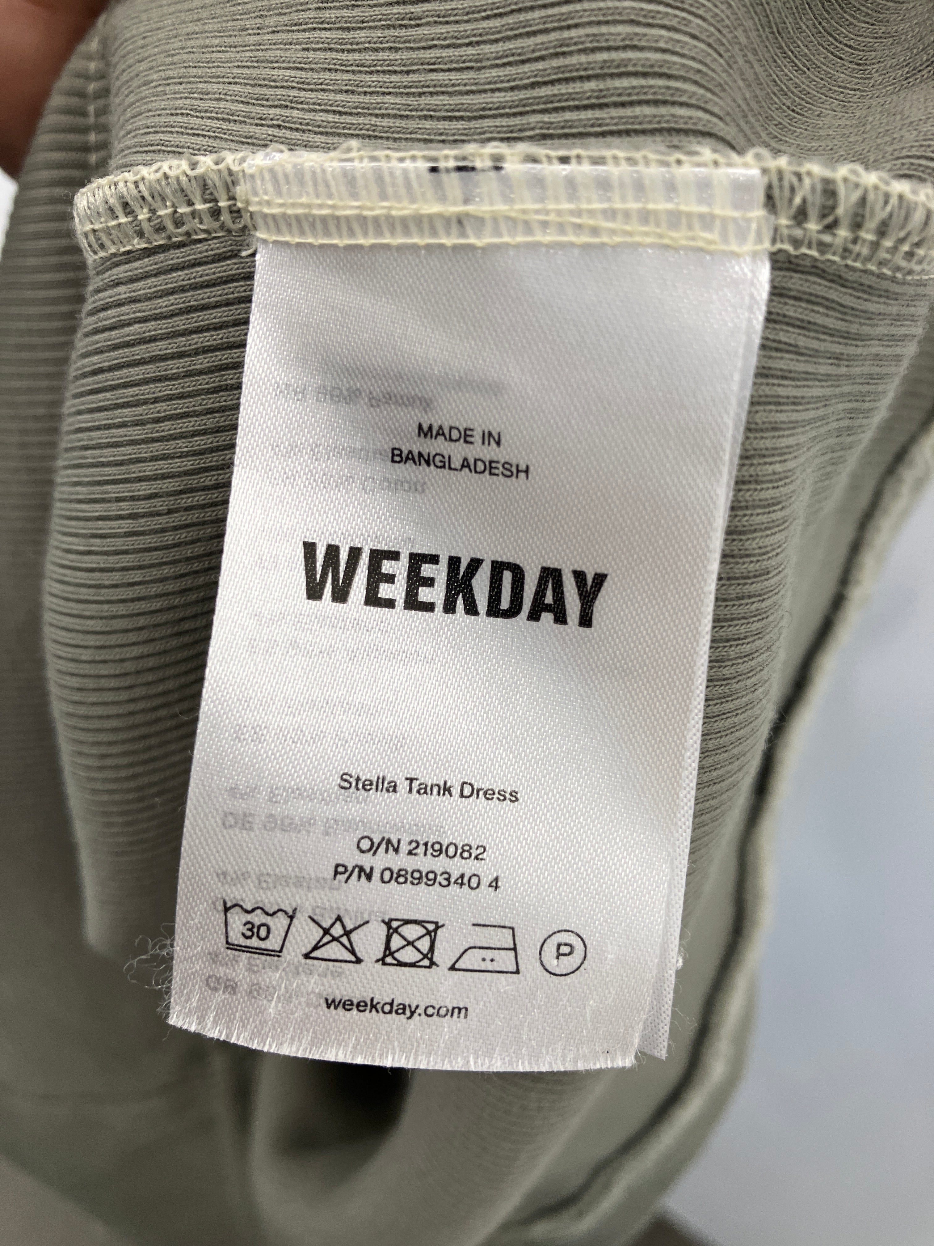 Weekday Kjole