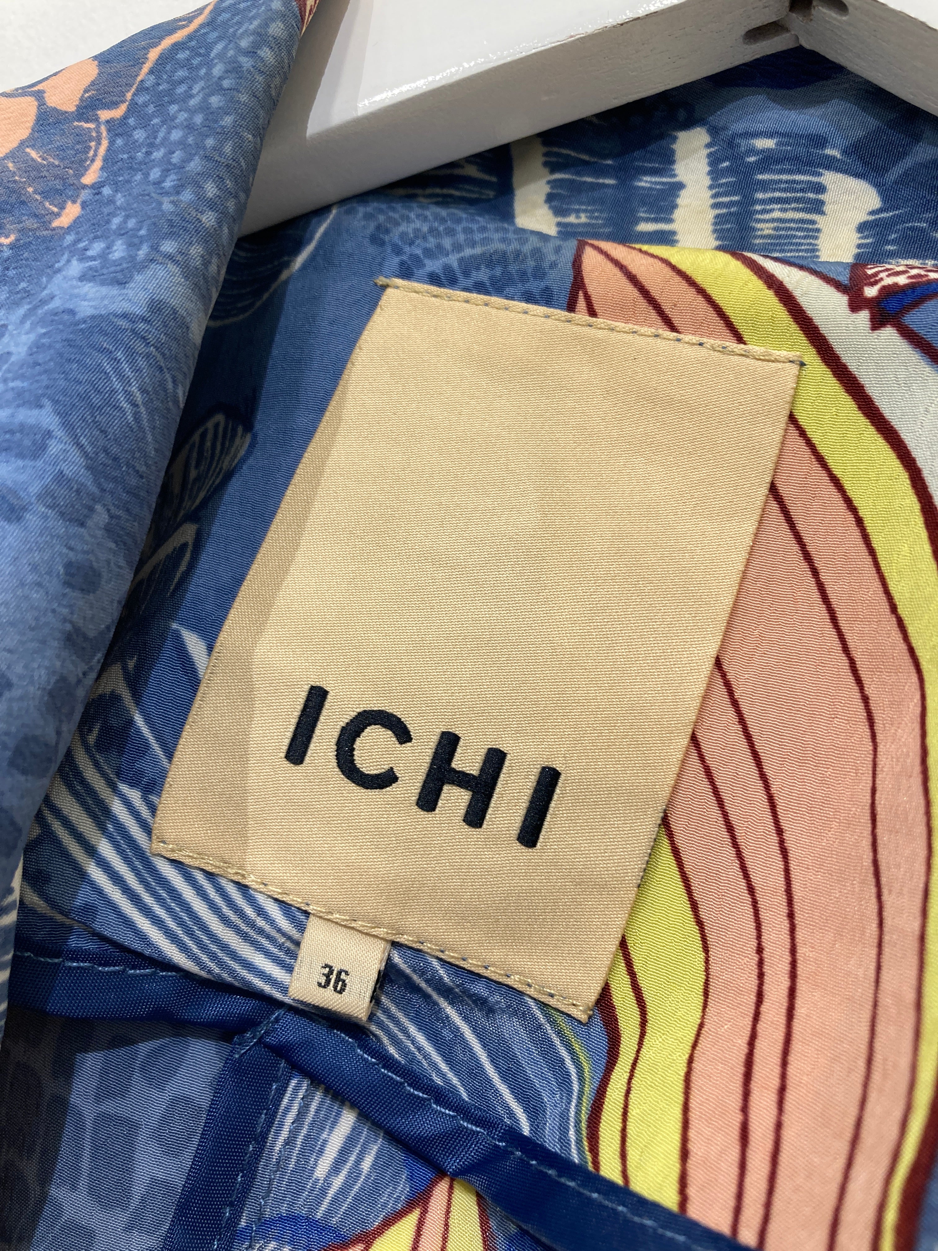 Ichi Blazer