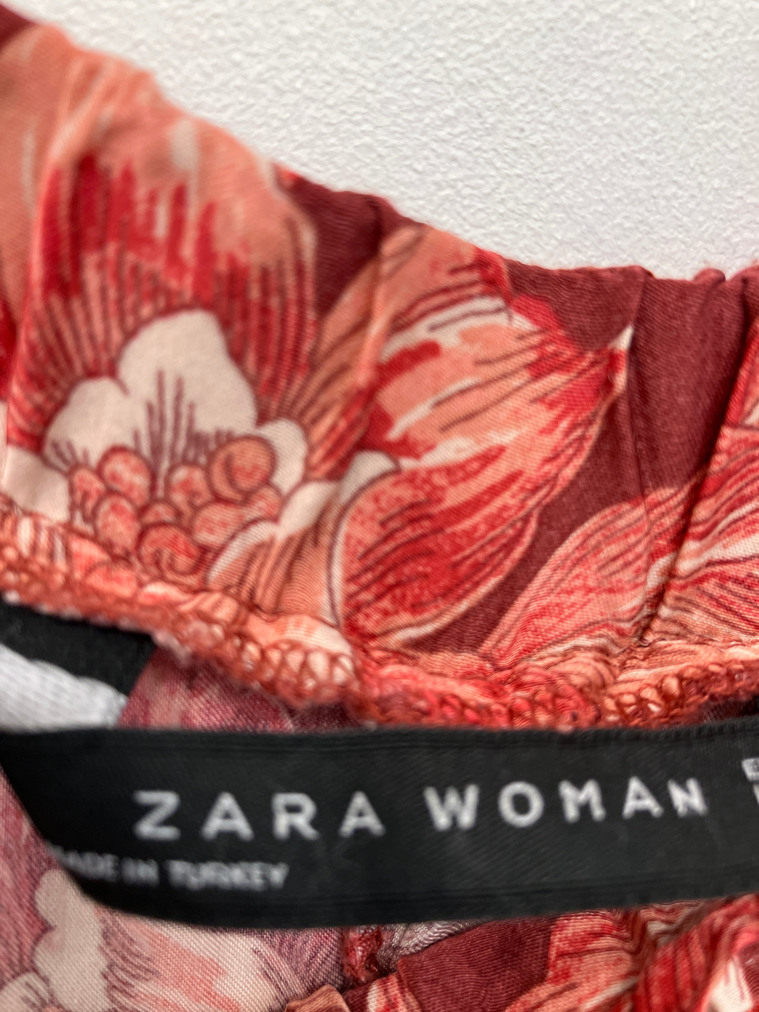 Zara Bukser