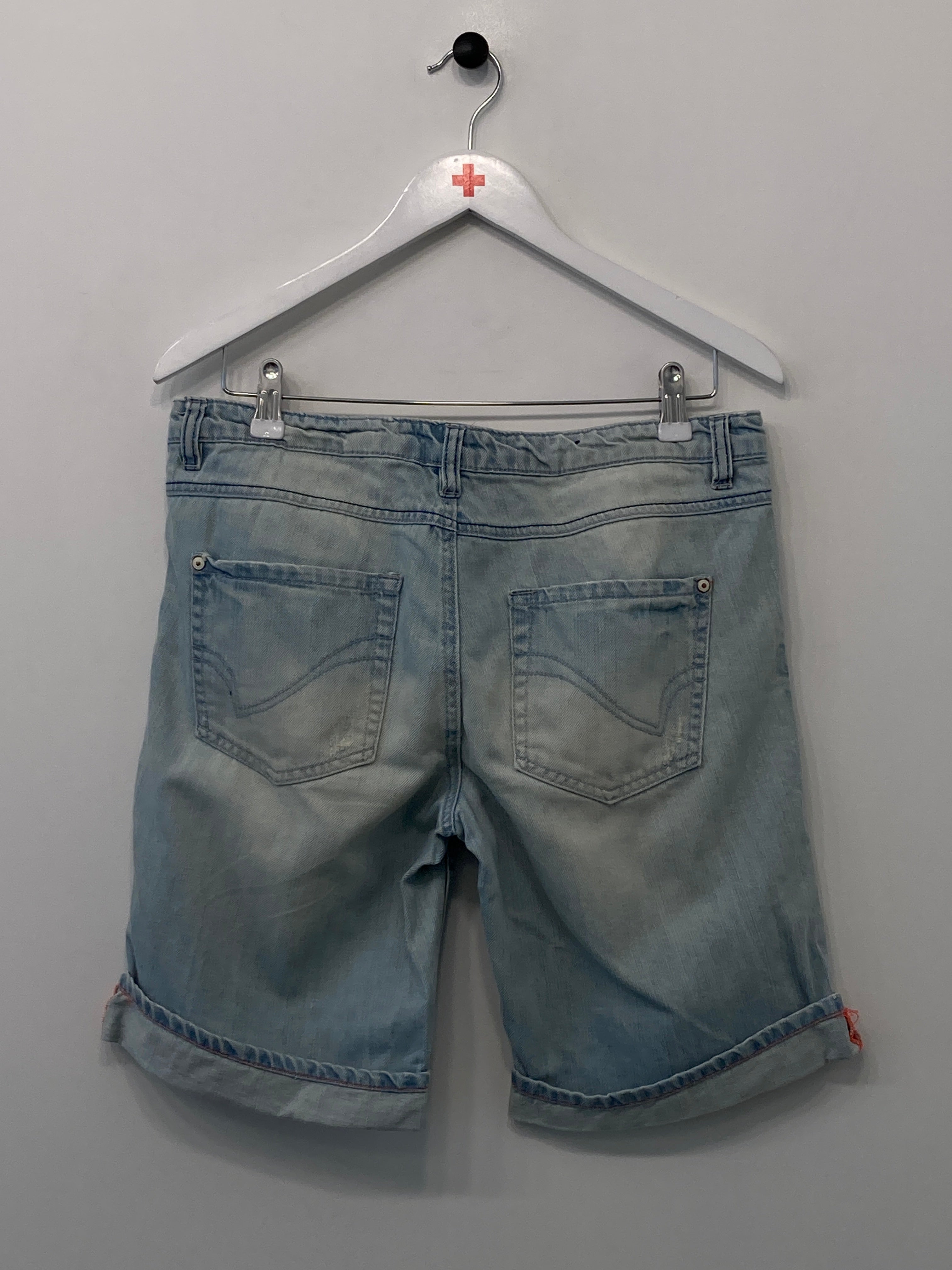 Only Shorts