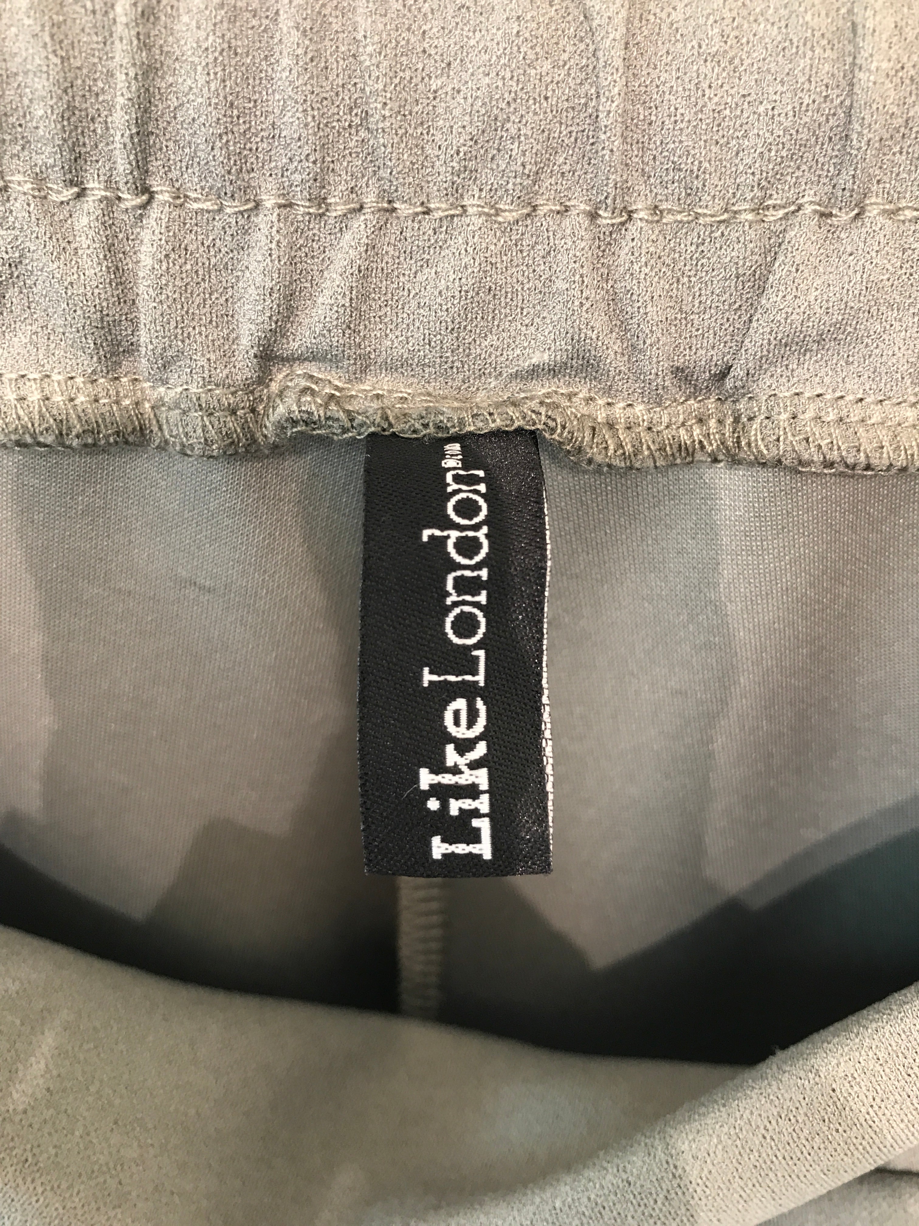 LikeLondon Shorts