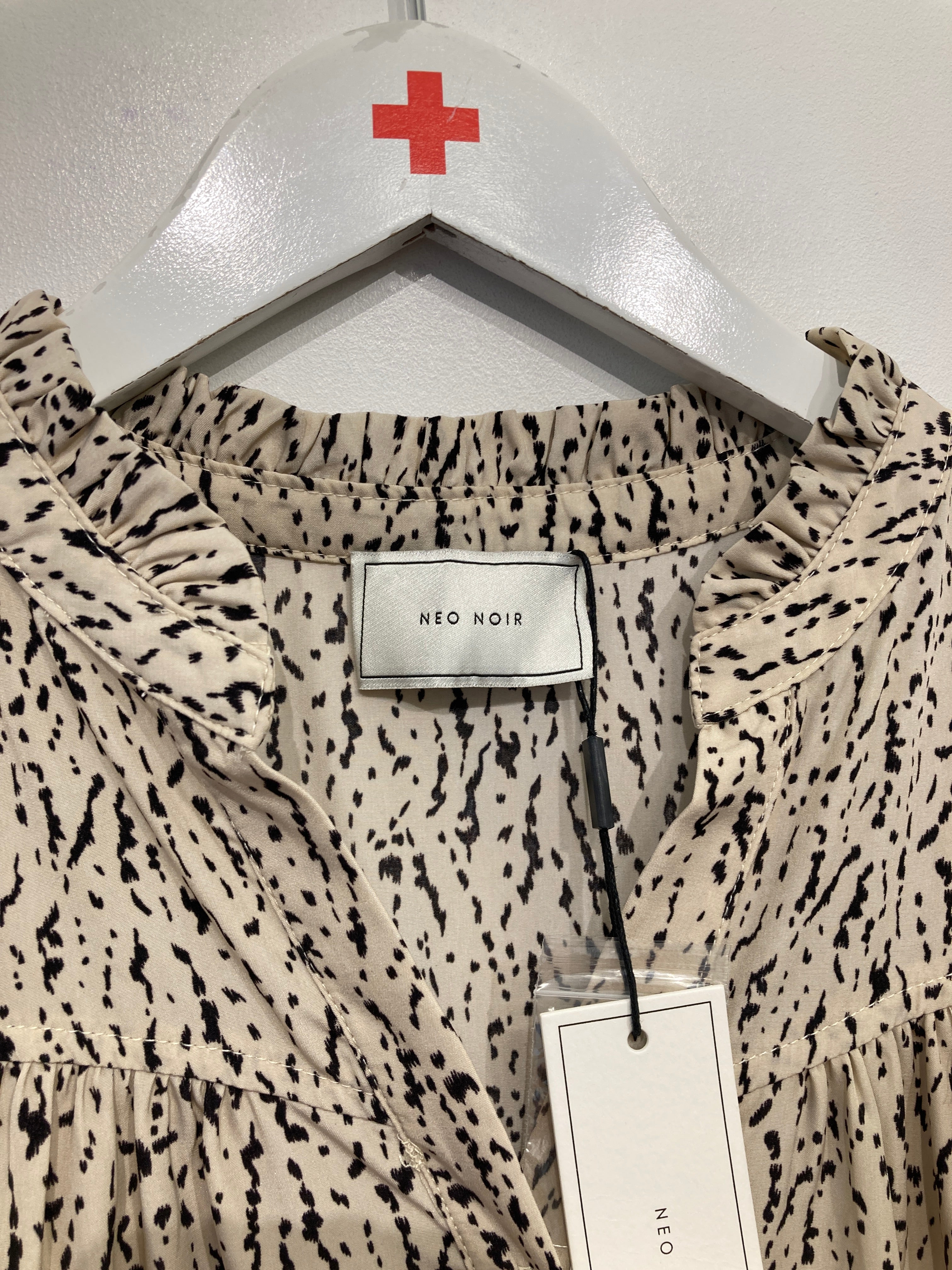 Neo Noir Bluse