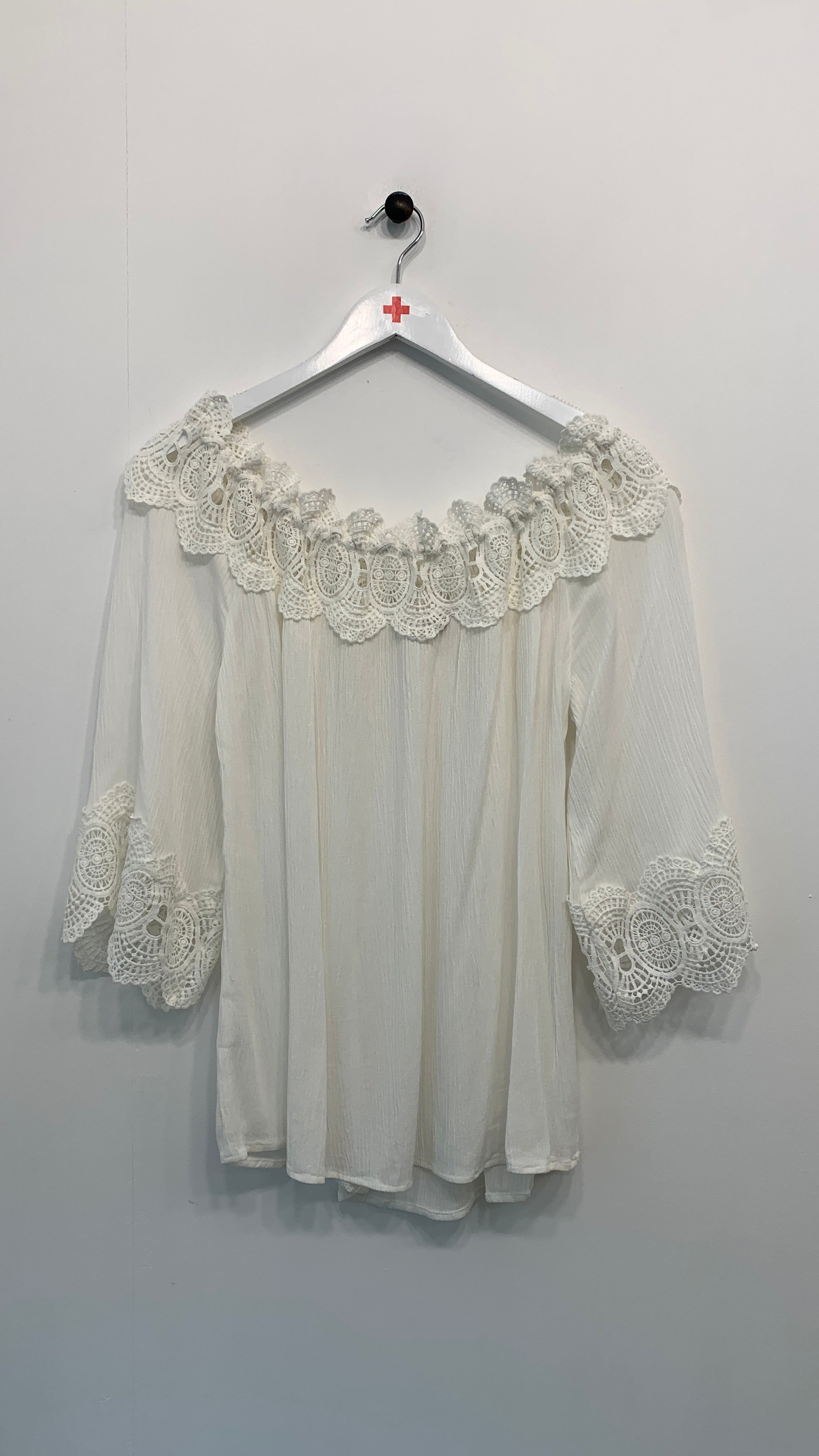 Cream Bluse