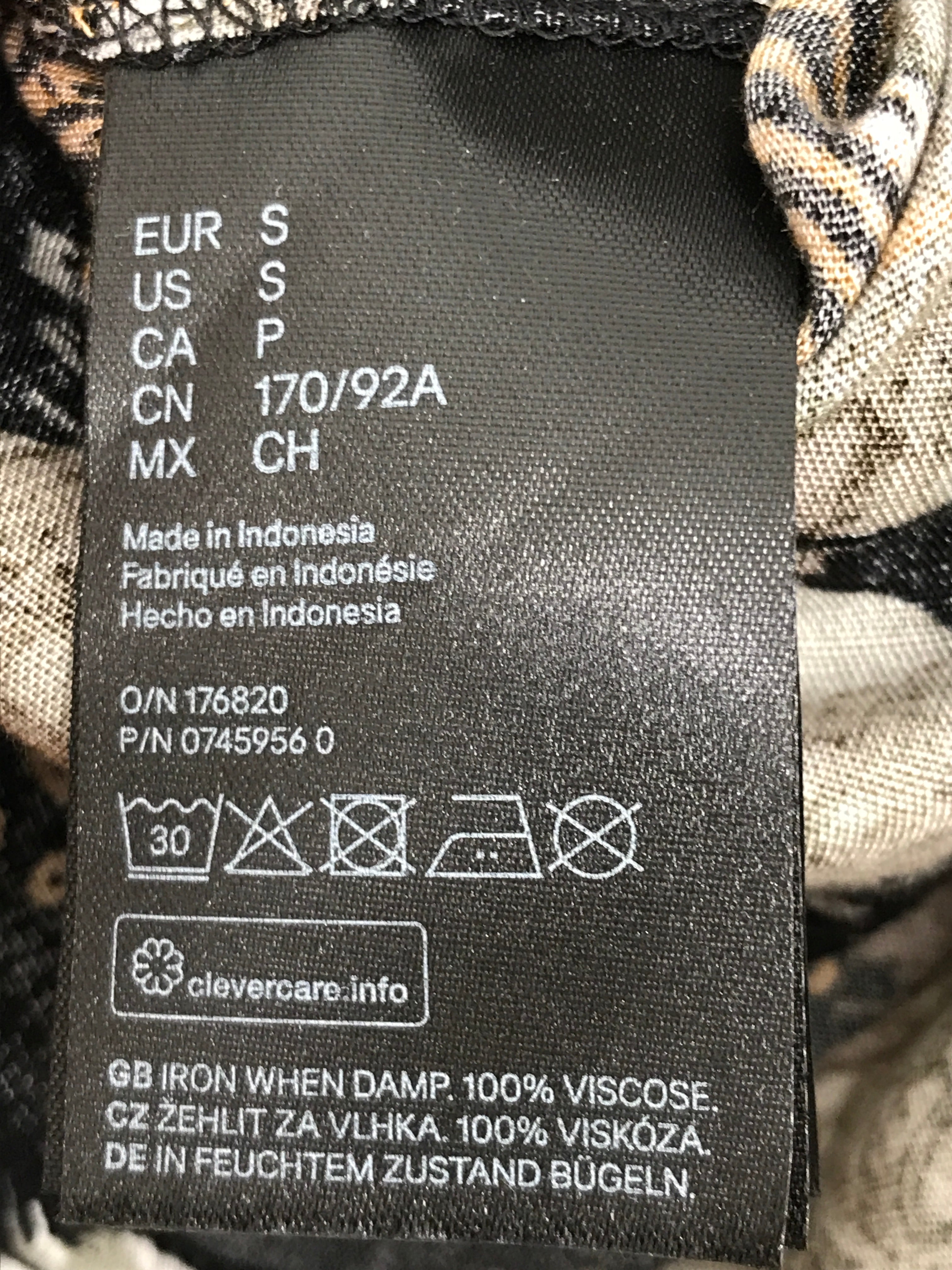H&M Divided Skjorte