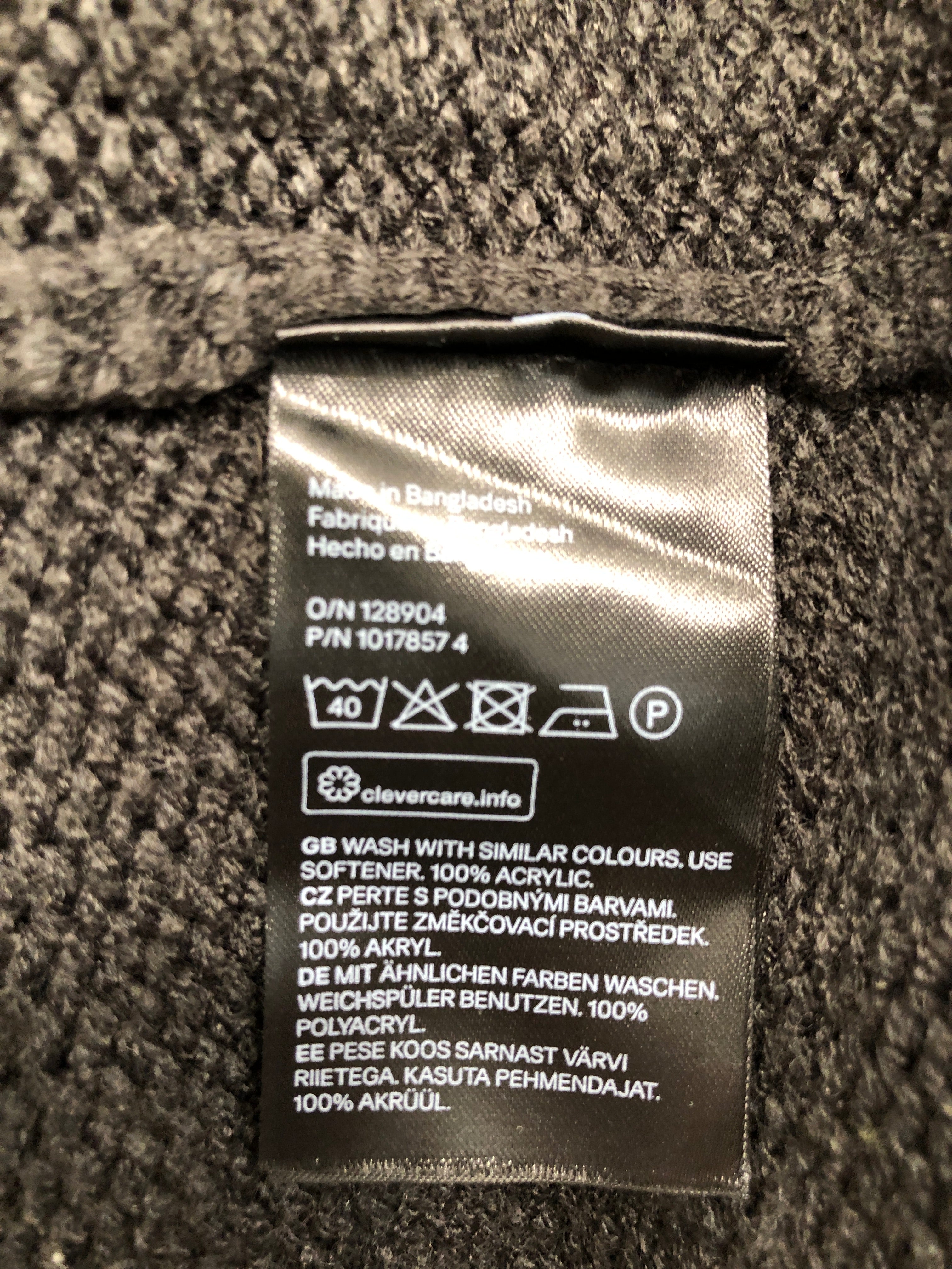 H&M Striktrøje