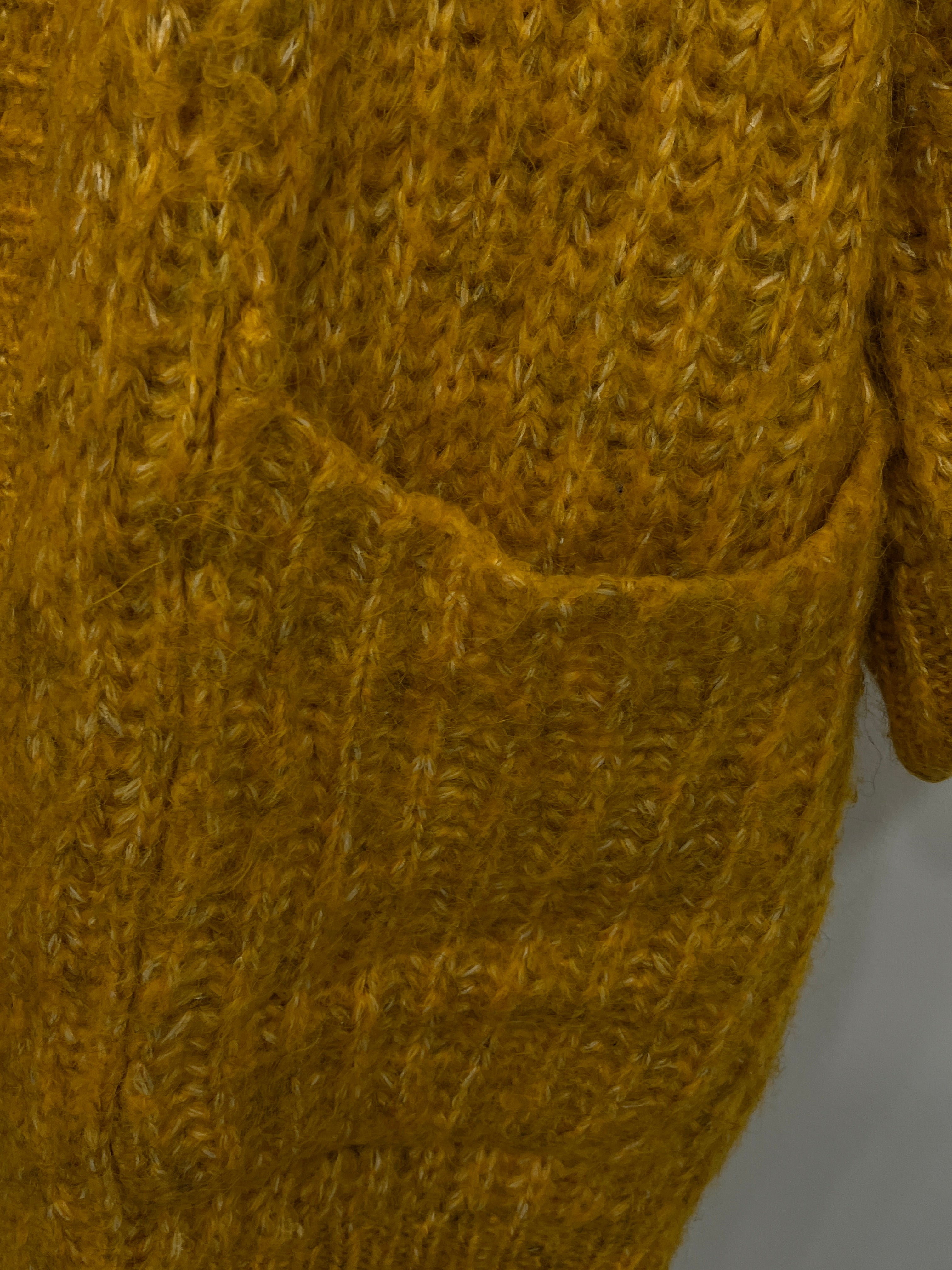 Y.A.S Cardigan