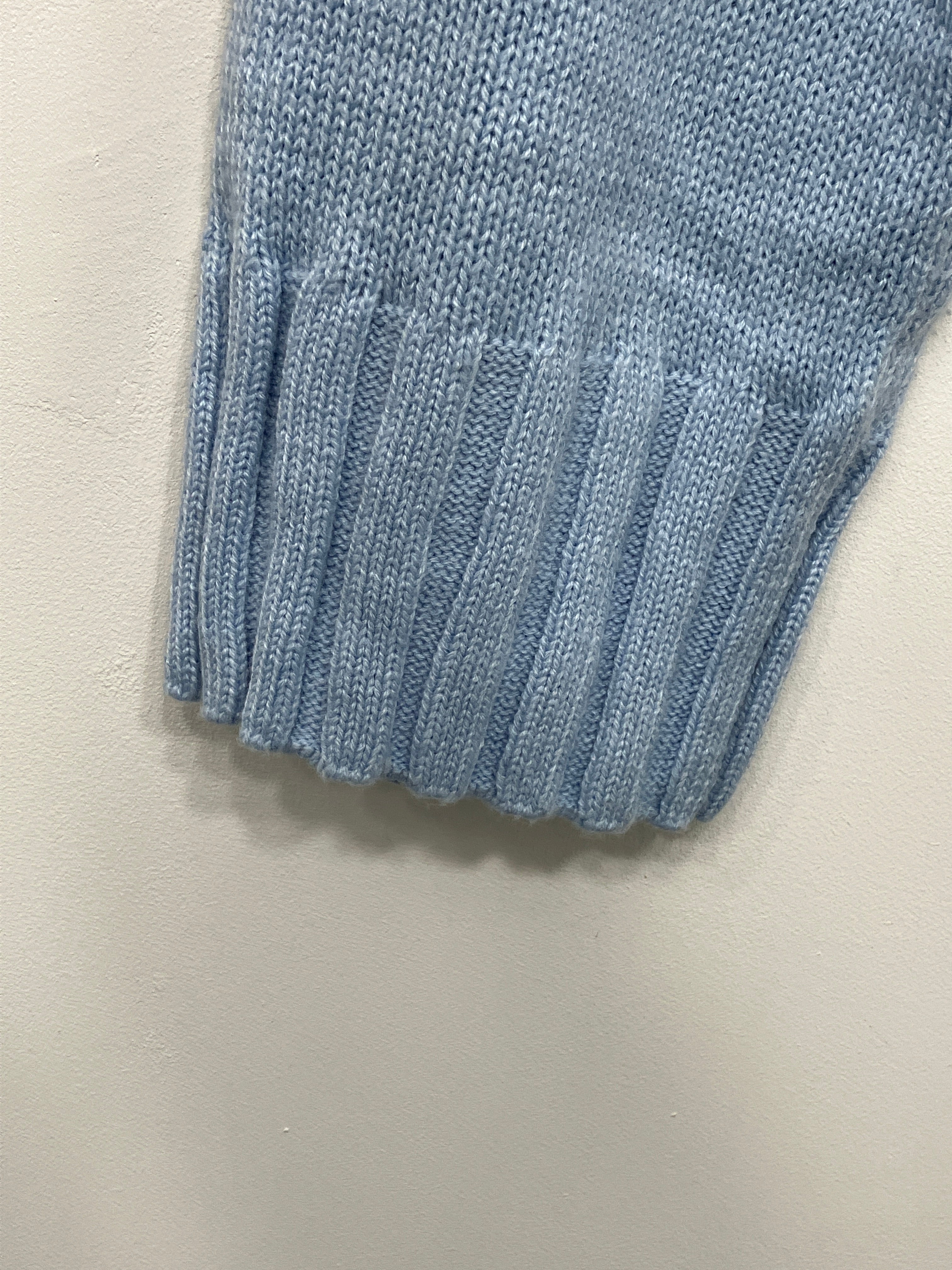 Divided (H&M) Strik