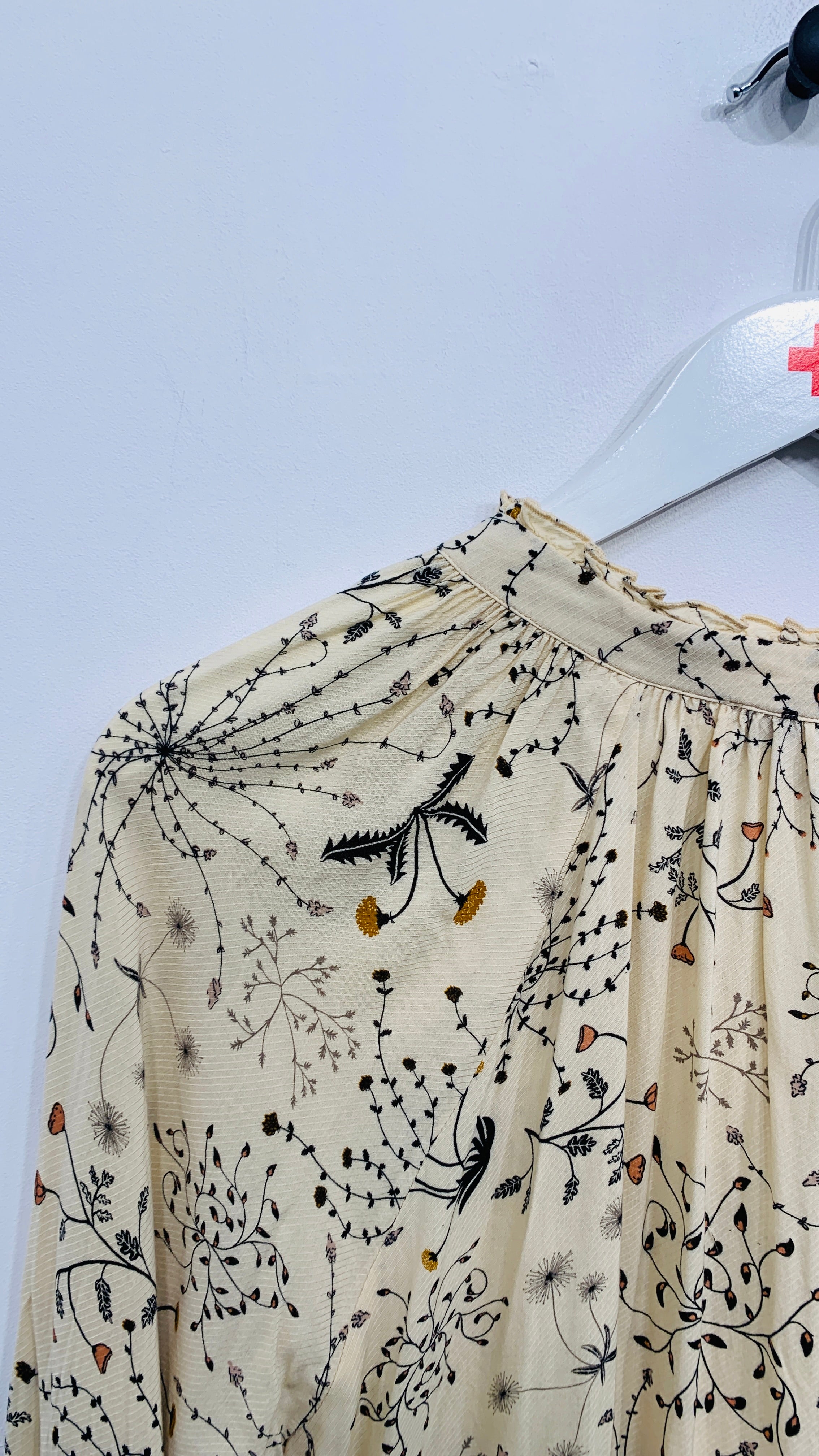 Secons Female Bluse