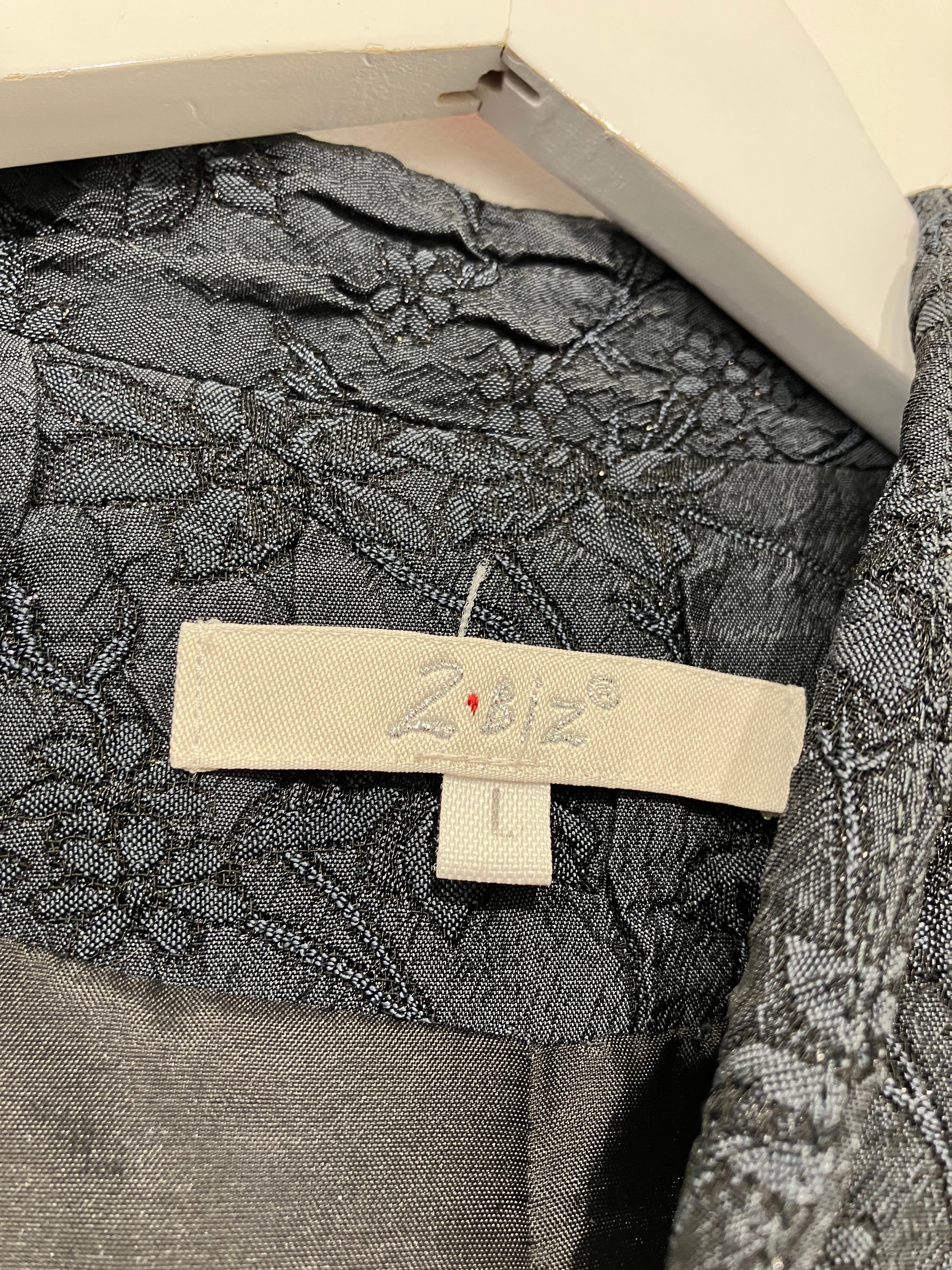 2-Biz Blazer