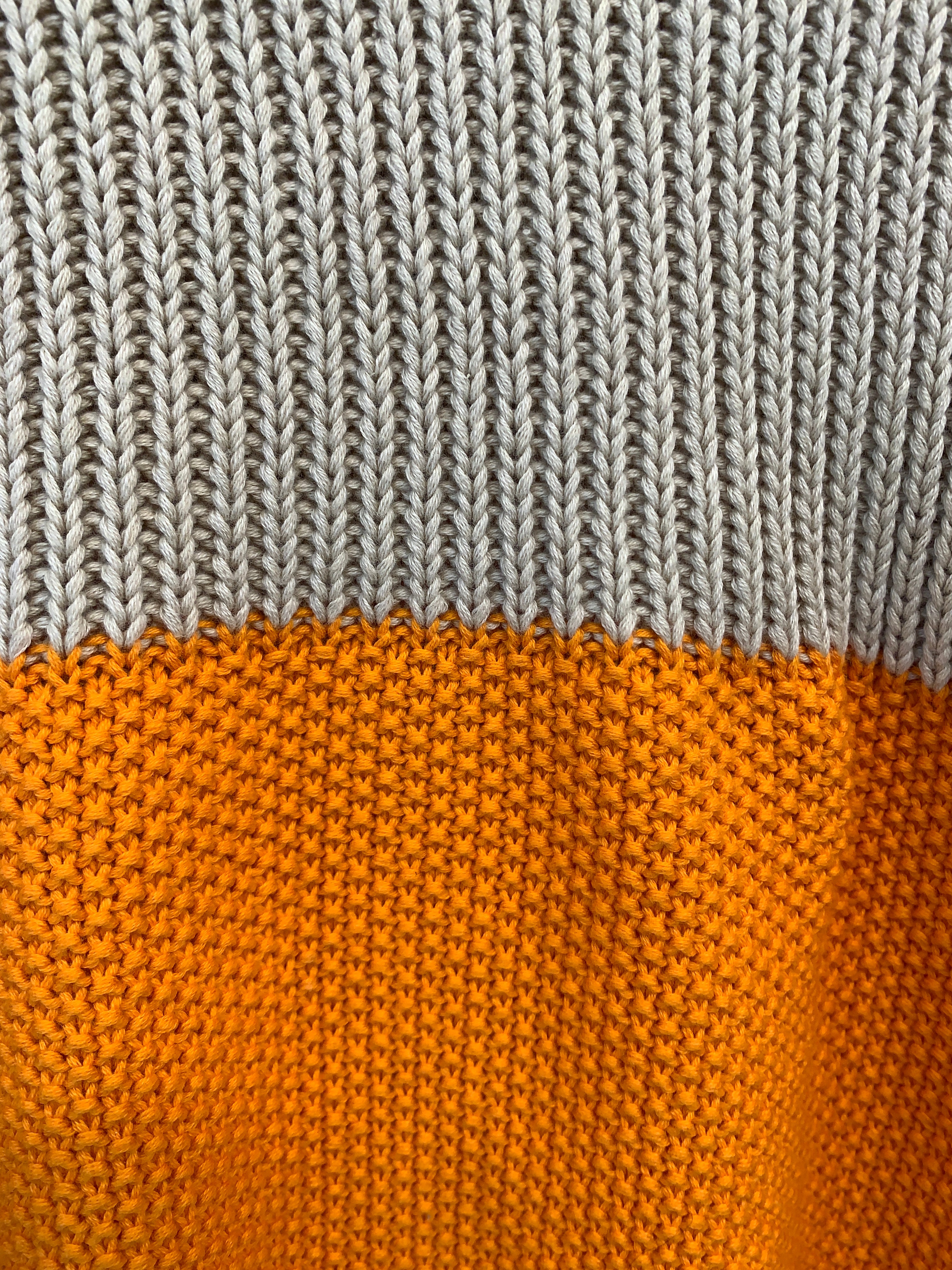 VRS Sweater