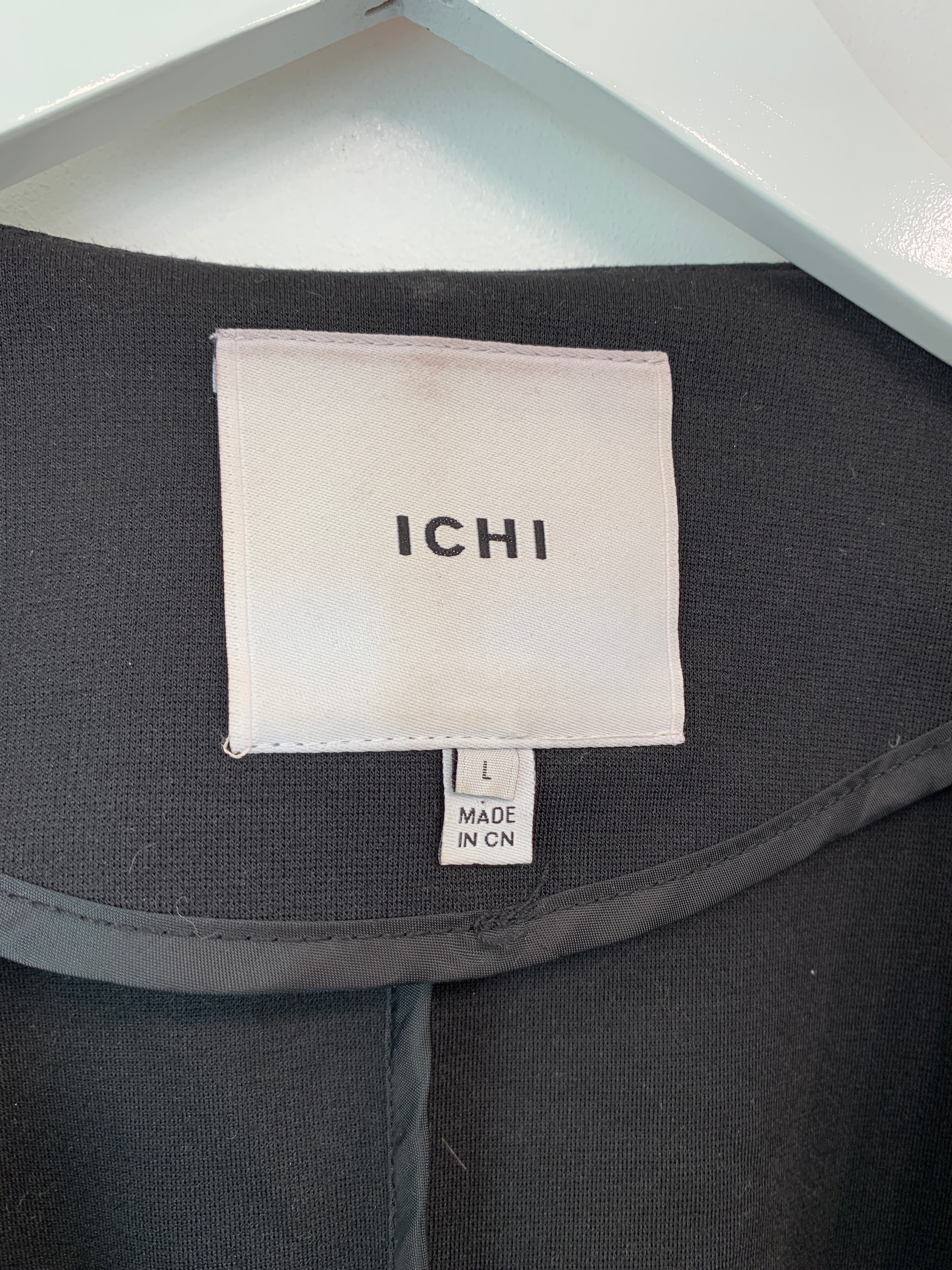 Ichi Blazer