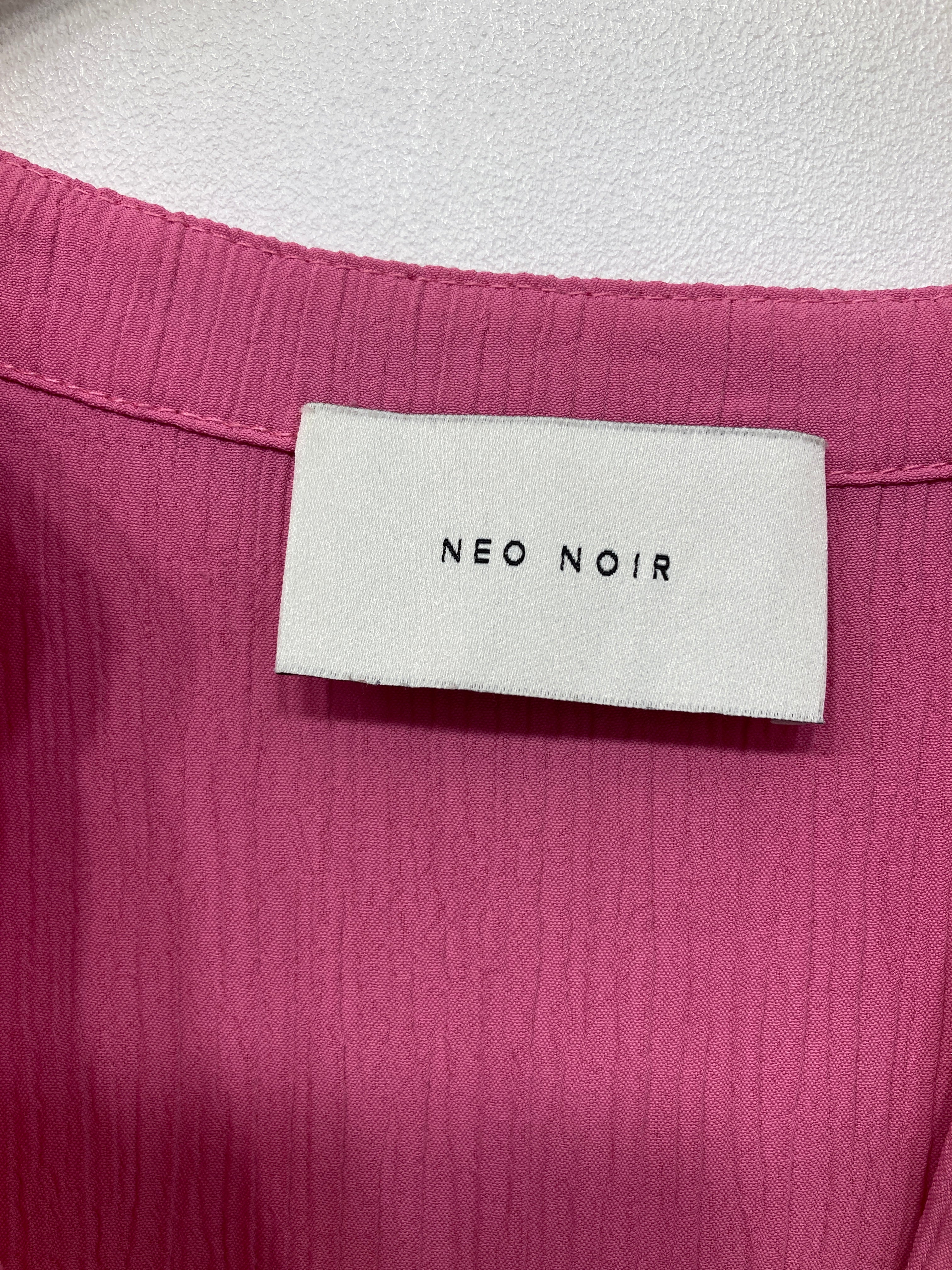 Neo Noir Bluse