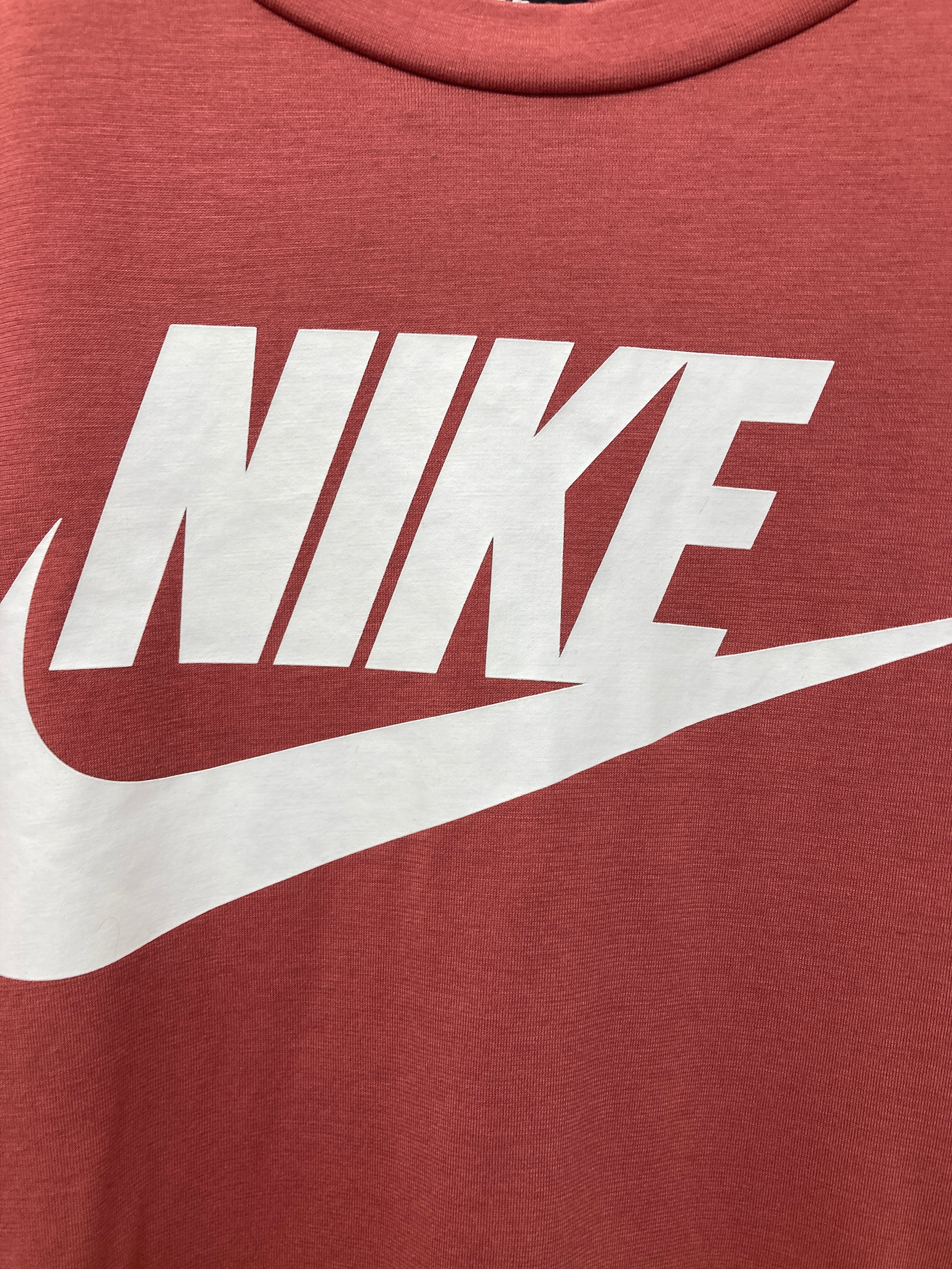 Nike T-shirt