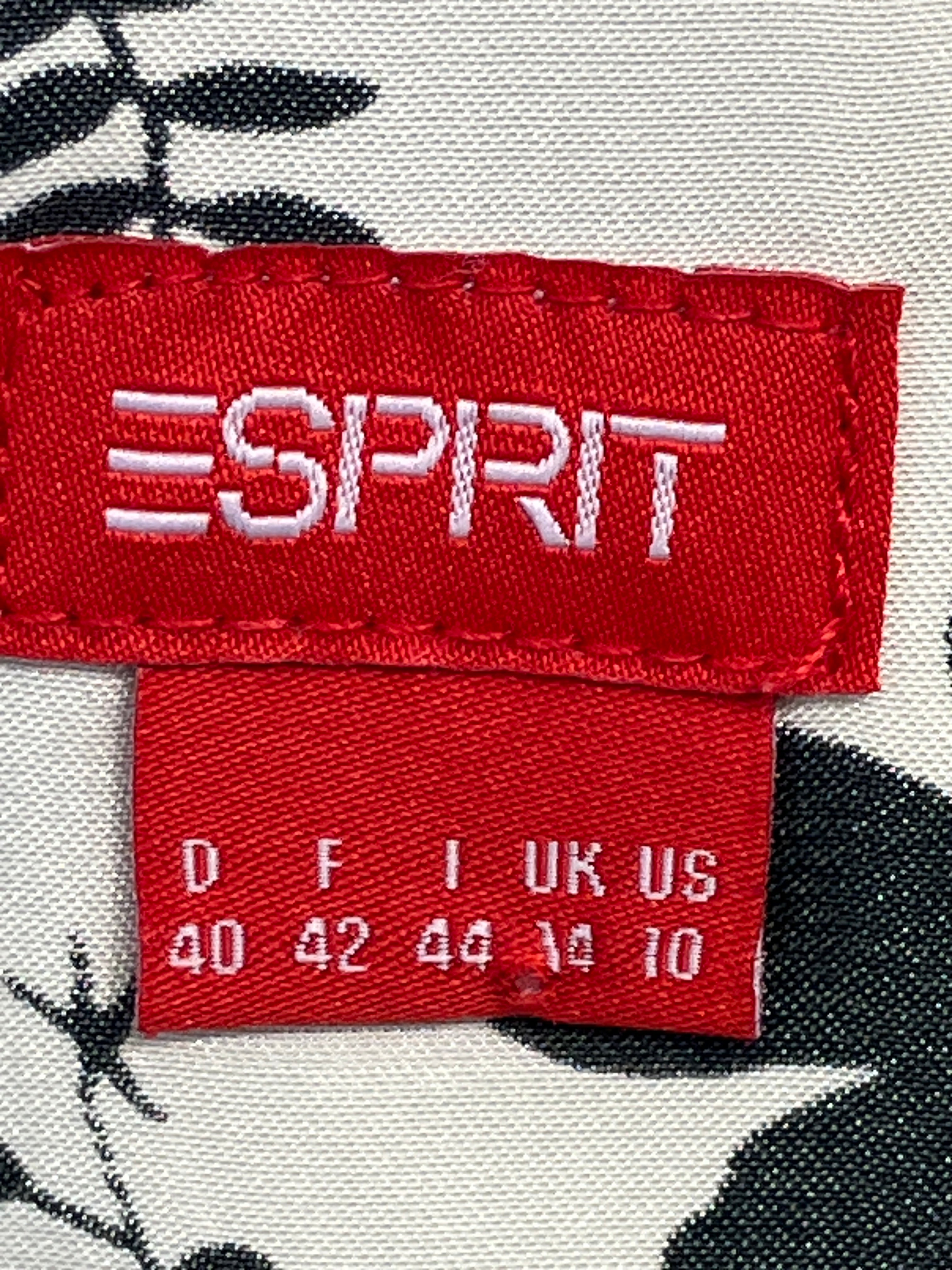 Esprit Nederdel