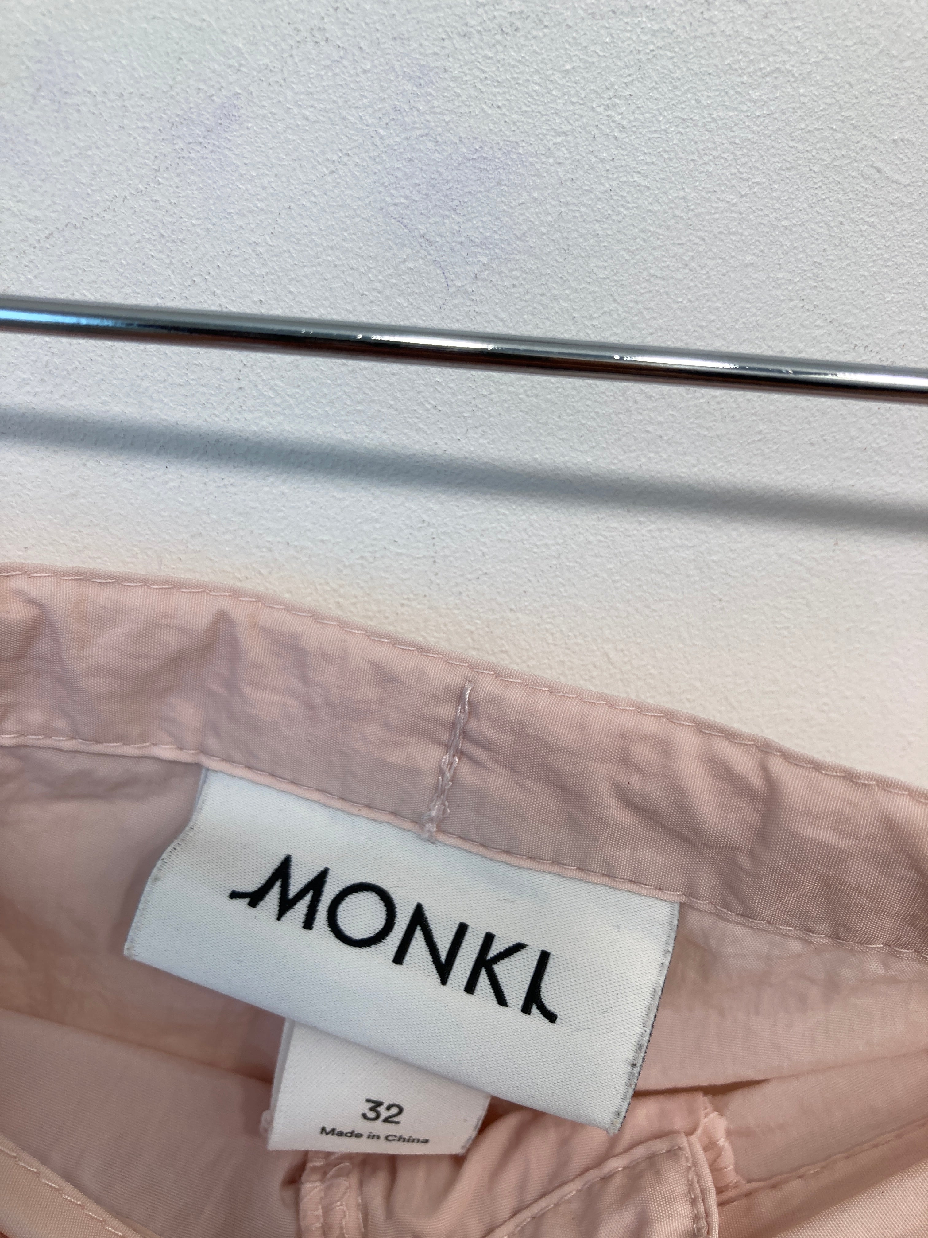 Monki Bukser
