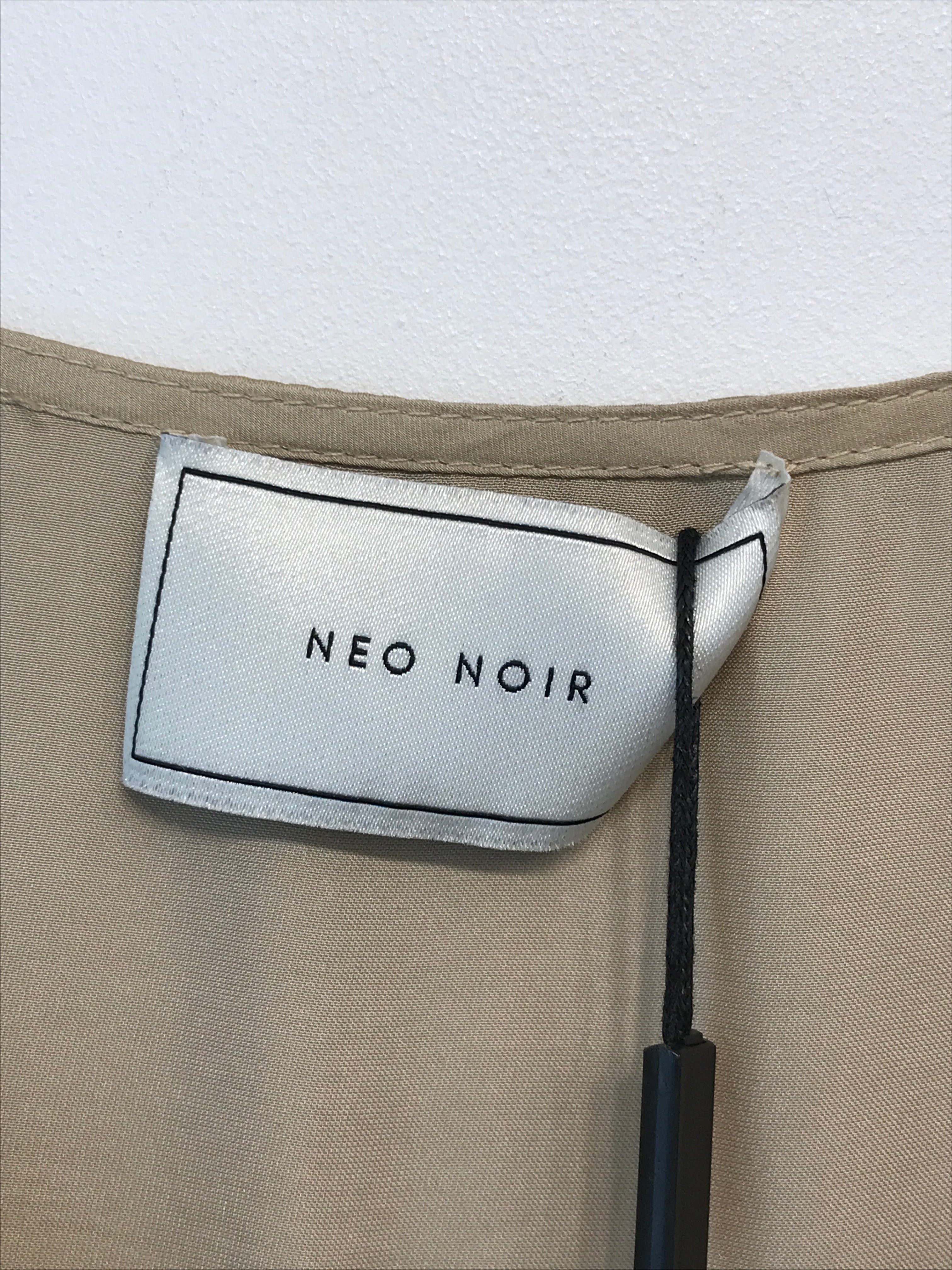 Neo Noir Bluse