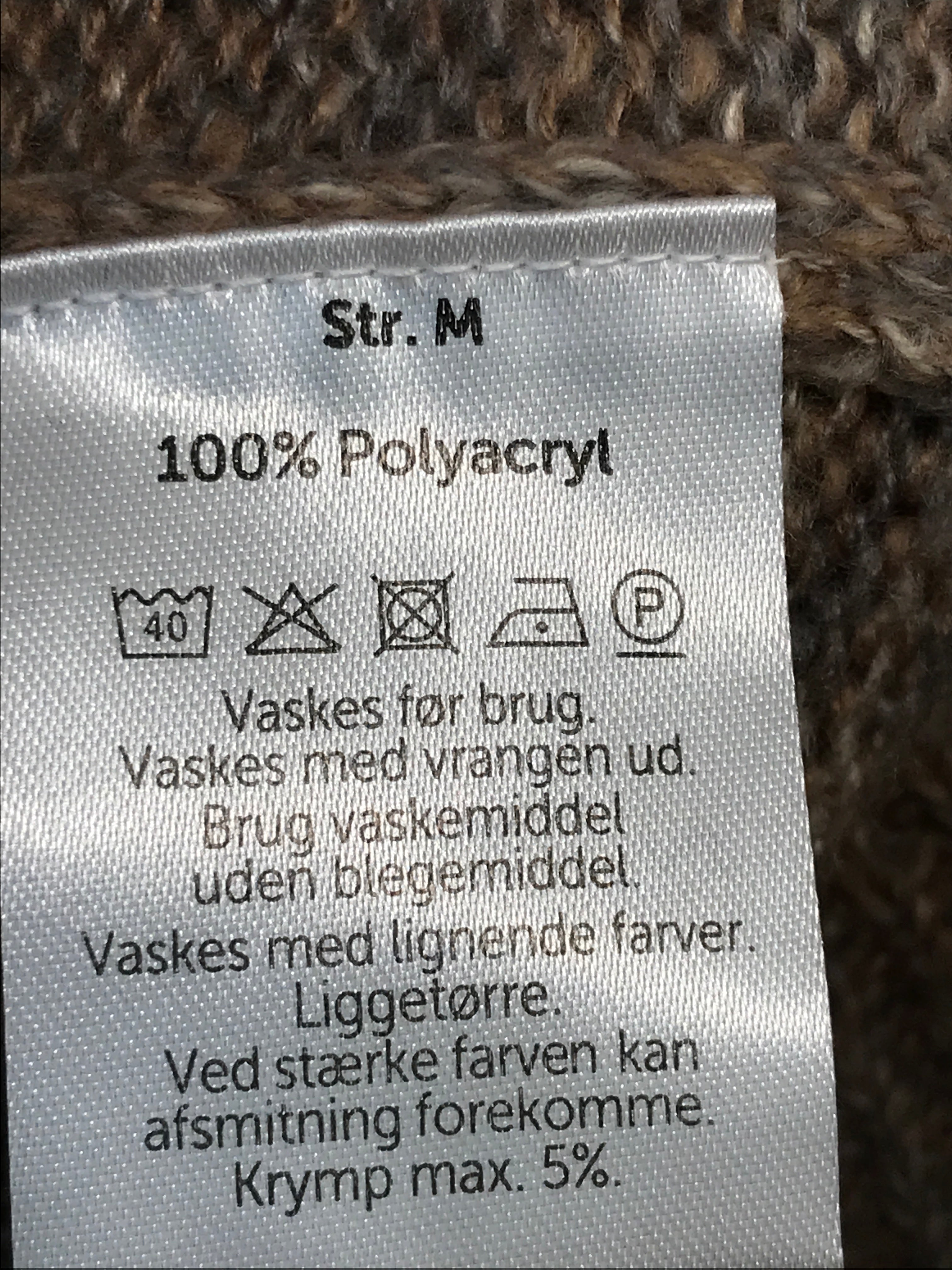 VRS Sweater