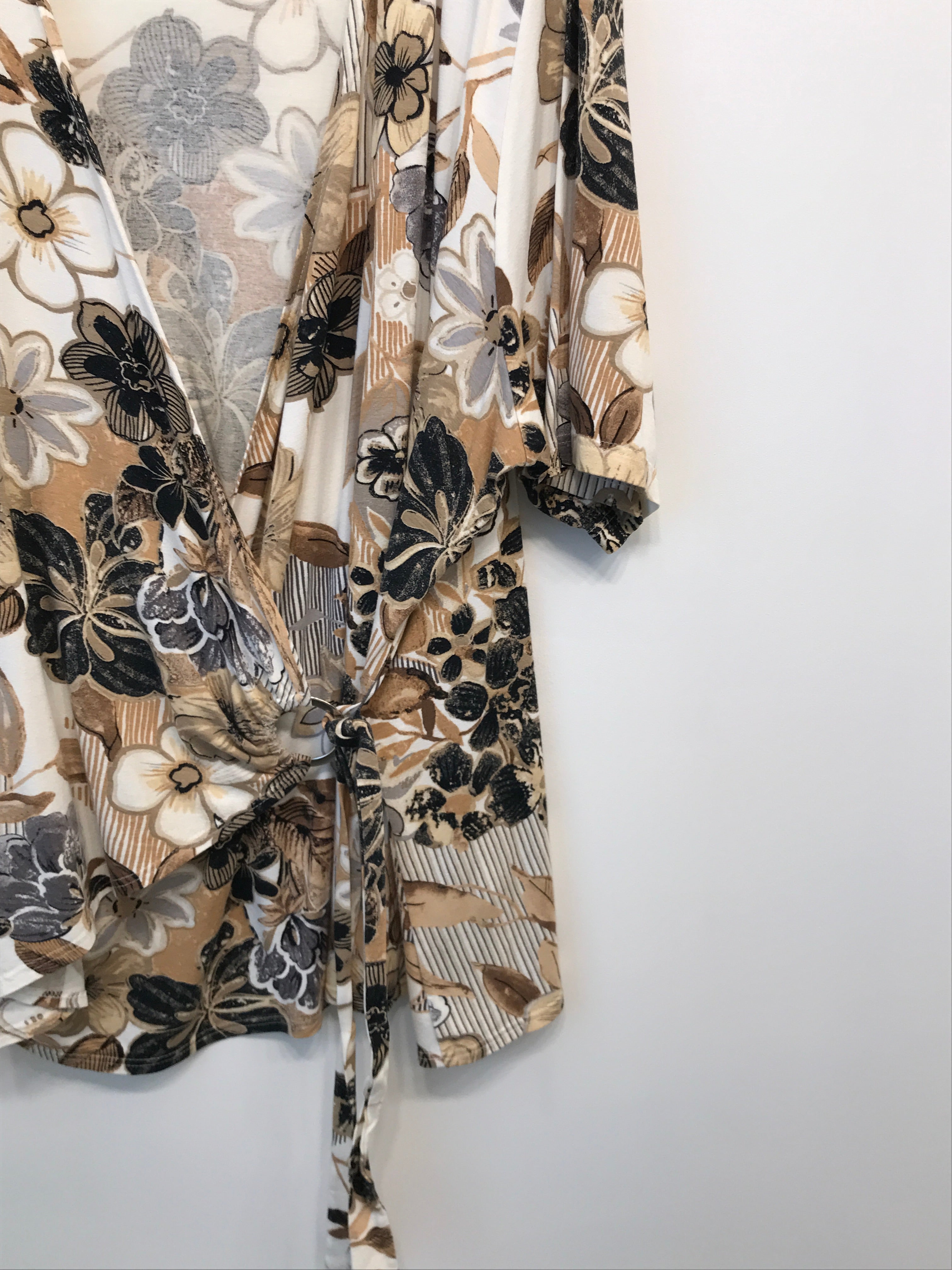 Tone Konfektion Kimono