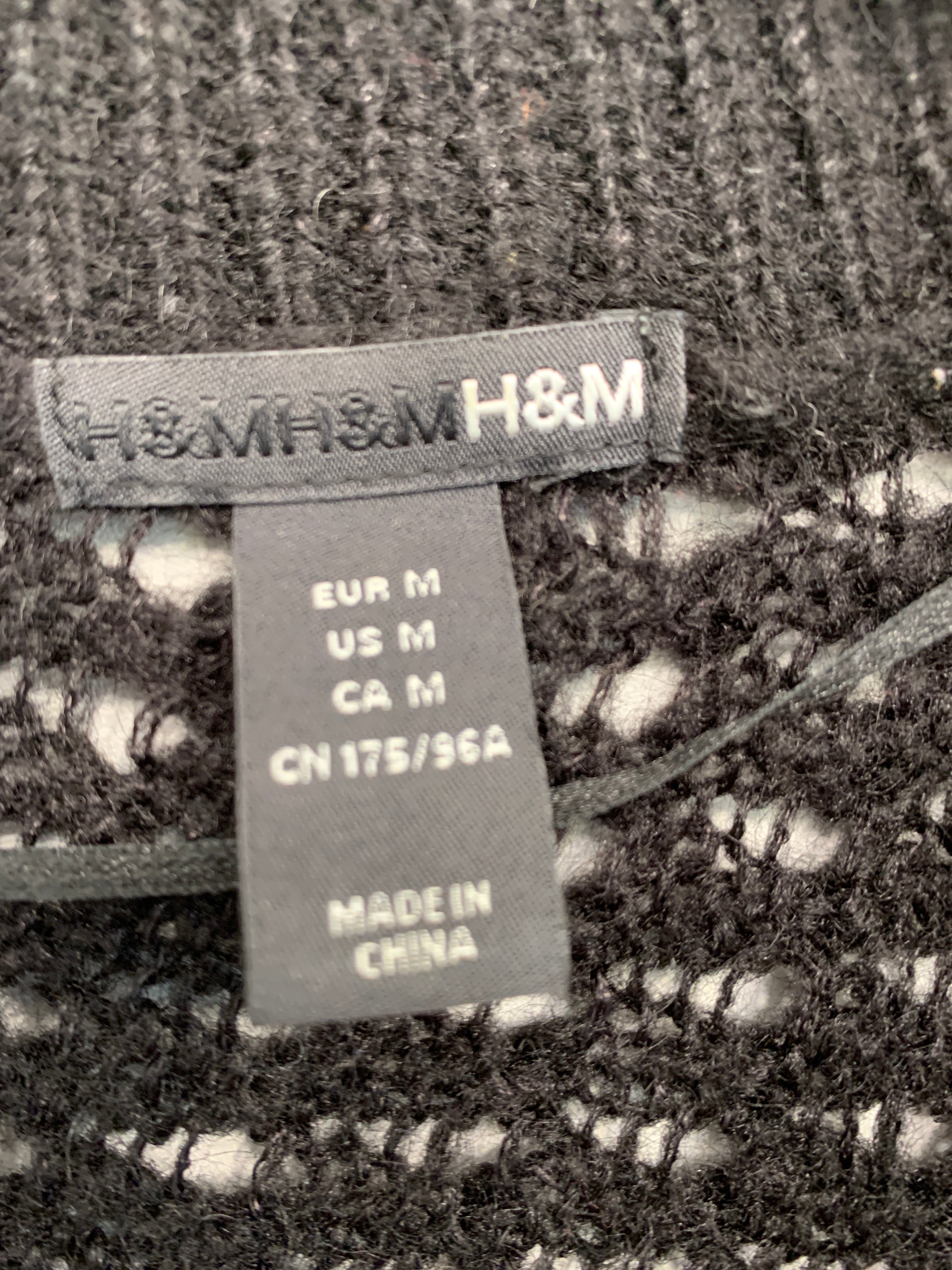 H&M Strikbluse