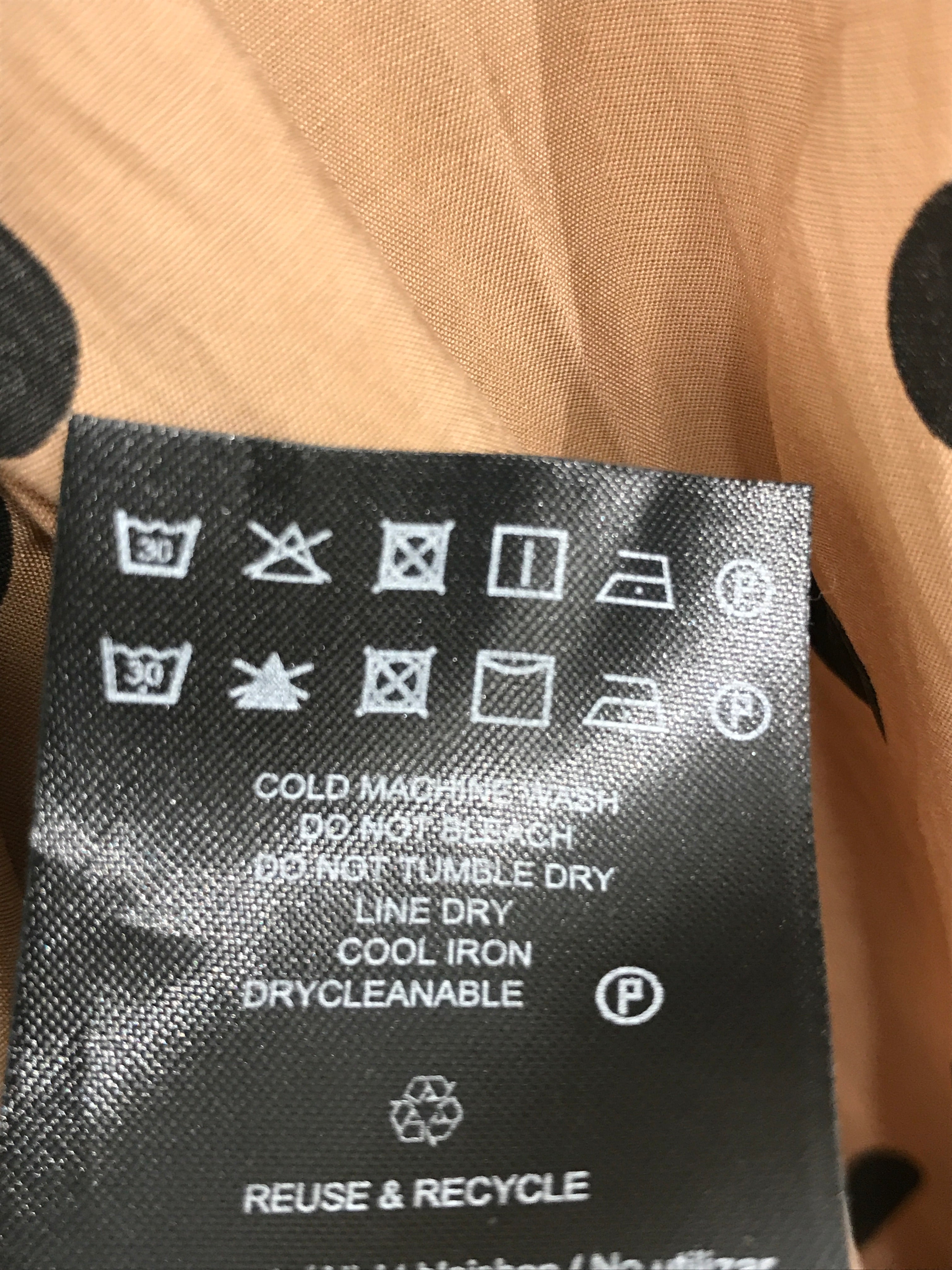 Only Studio Kjole