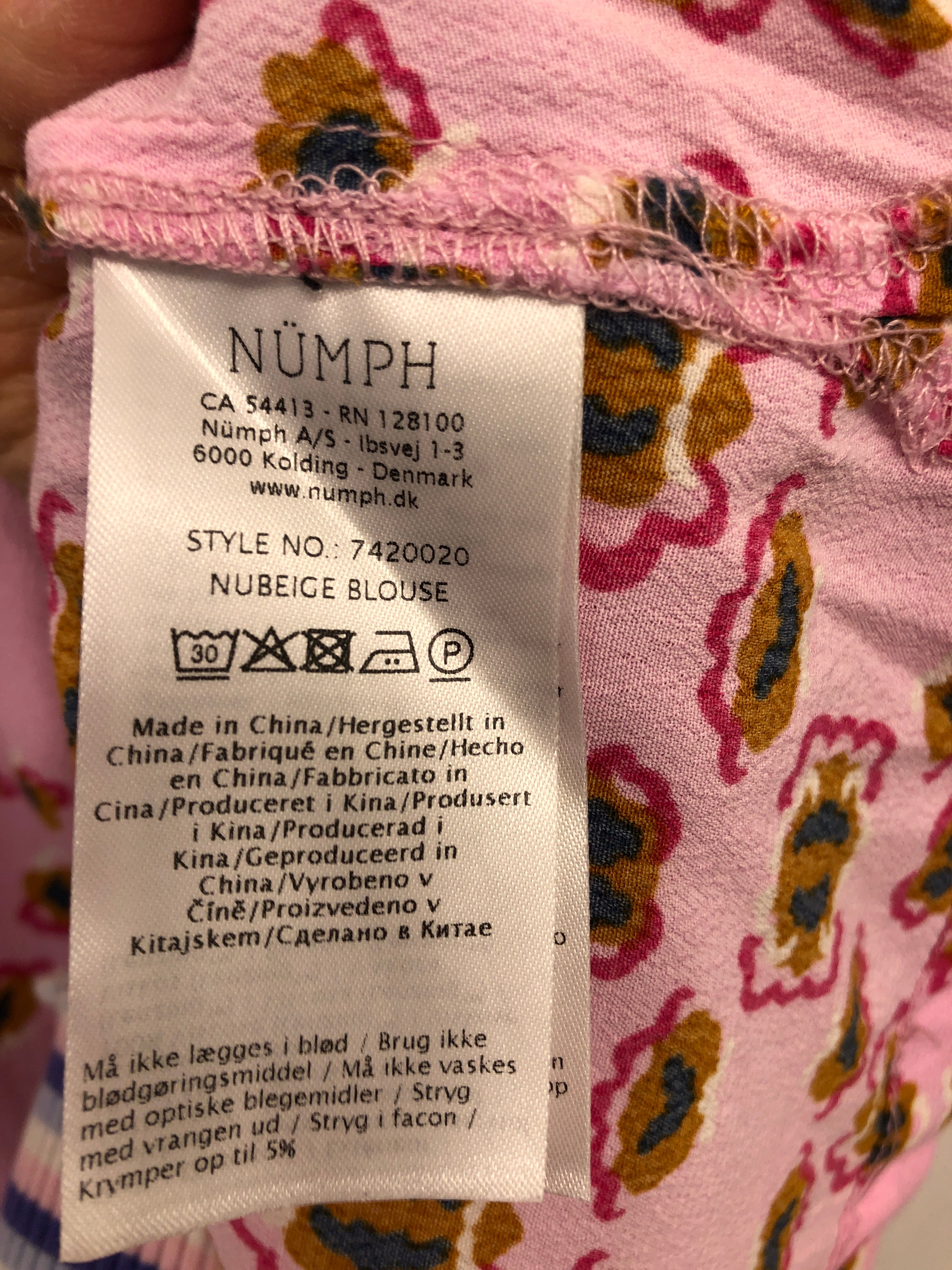 Nûmph Bluse