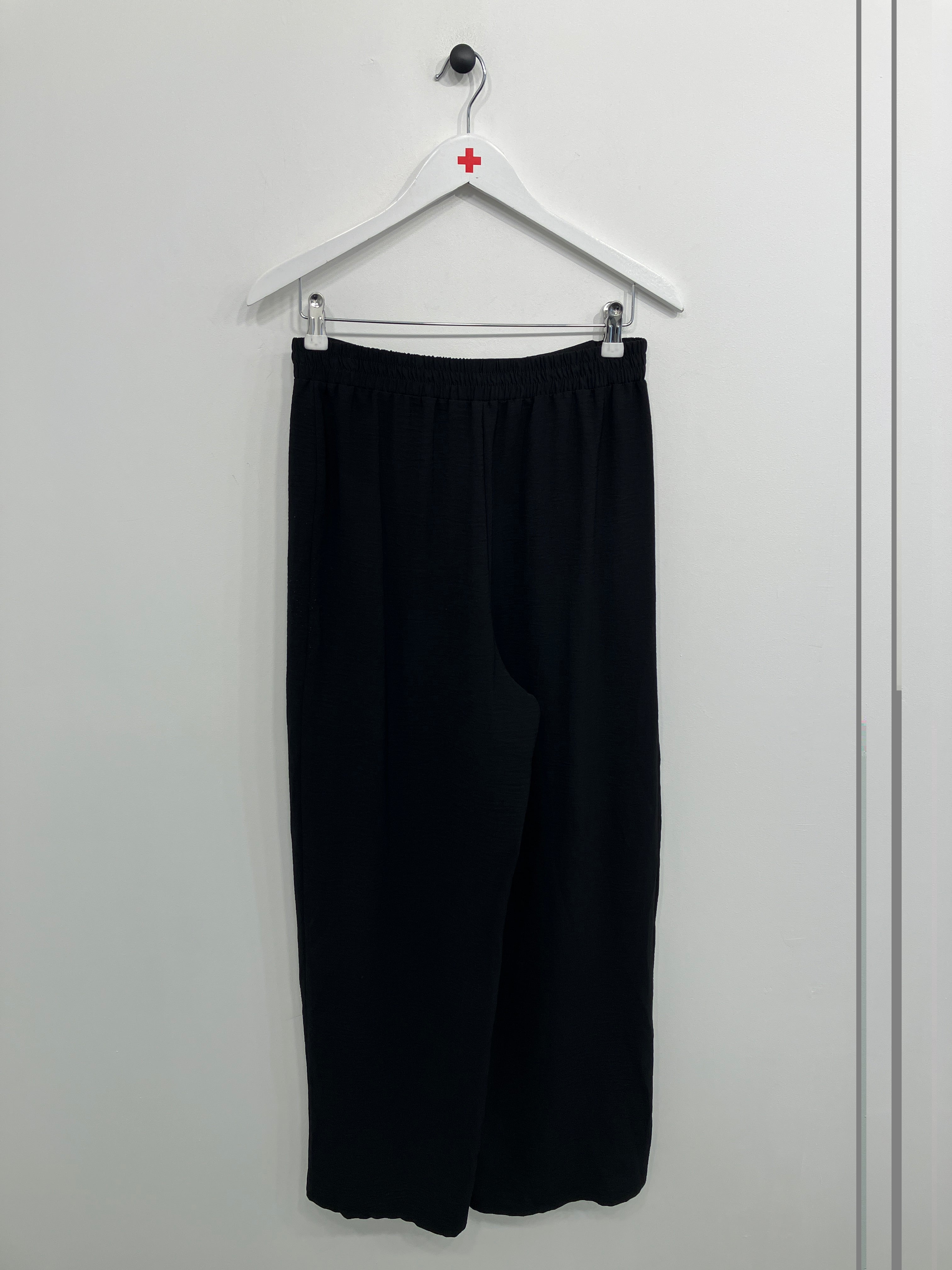 Zara Bukser