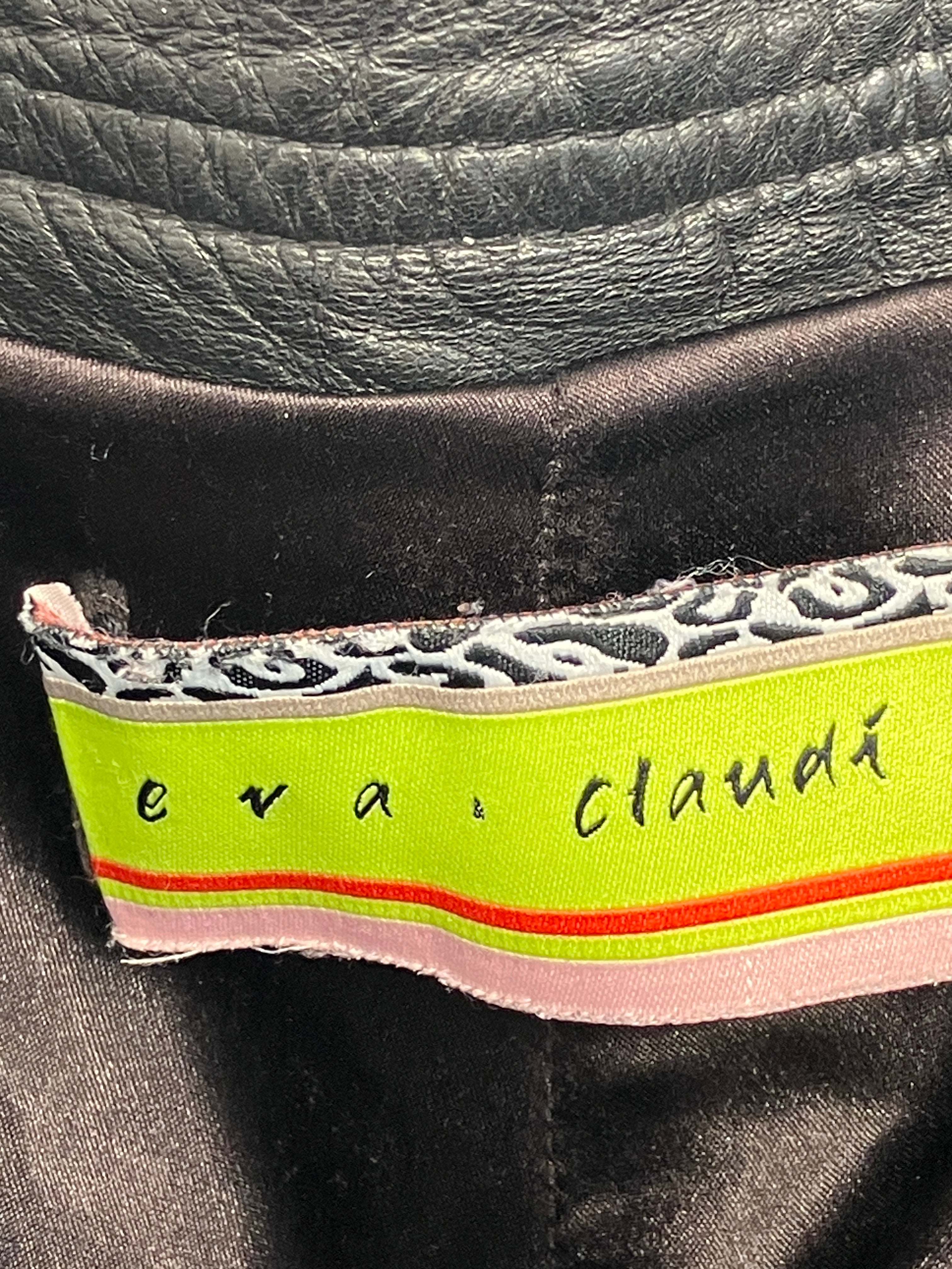 Eva Claudia Bukser