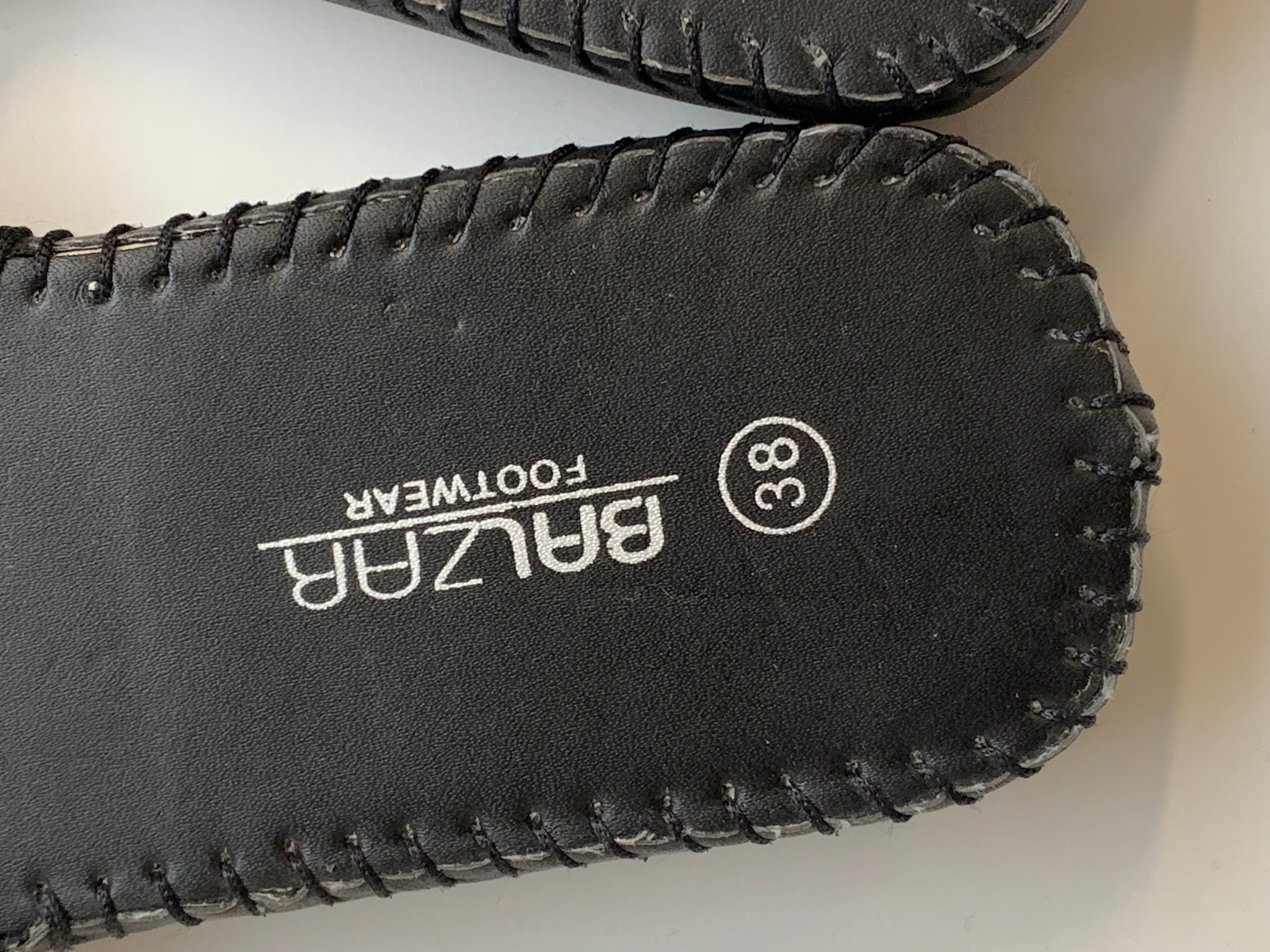 Balzar Sandaler