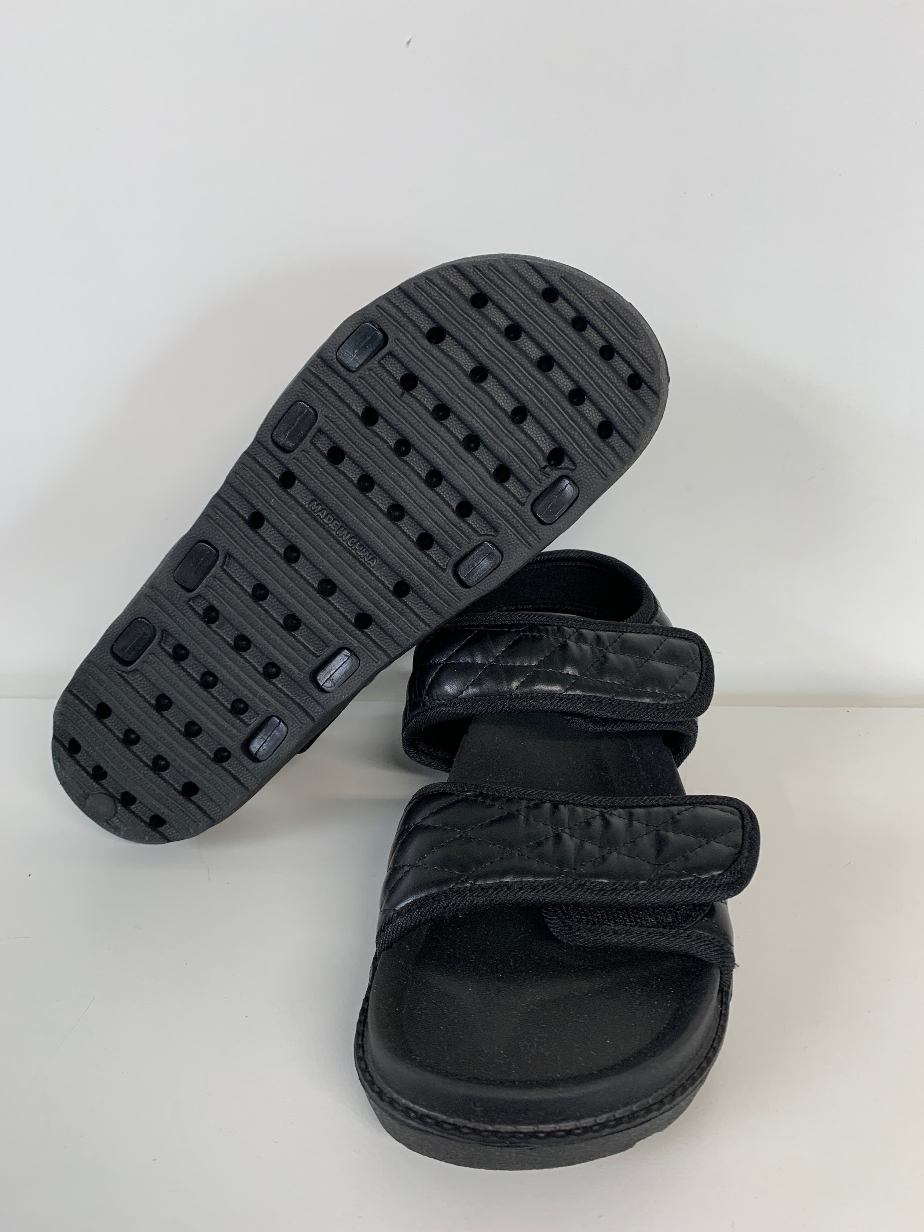 Oinak Sandaler