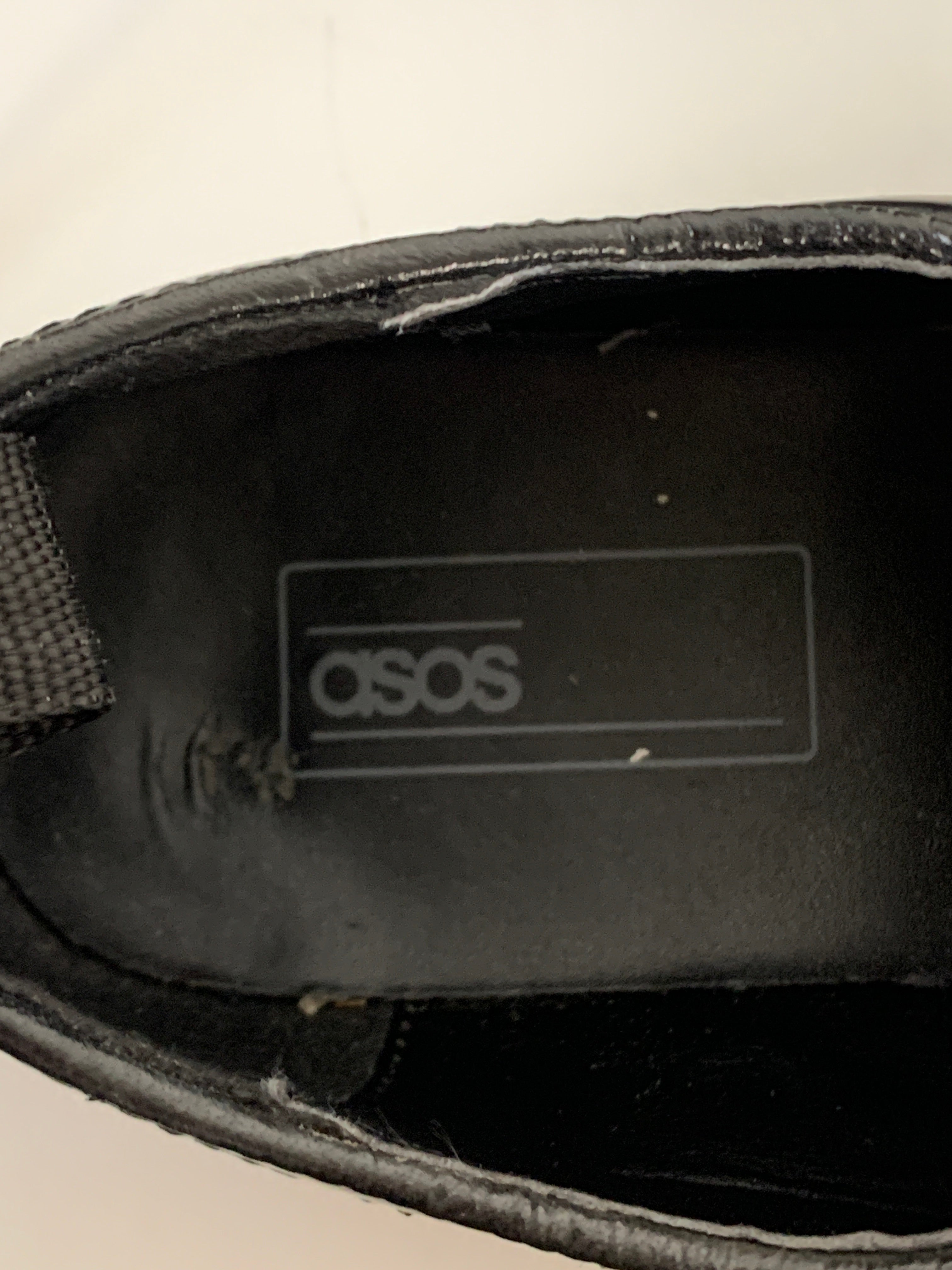 Asos Sko