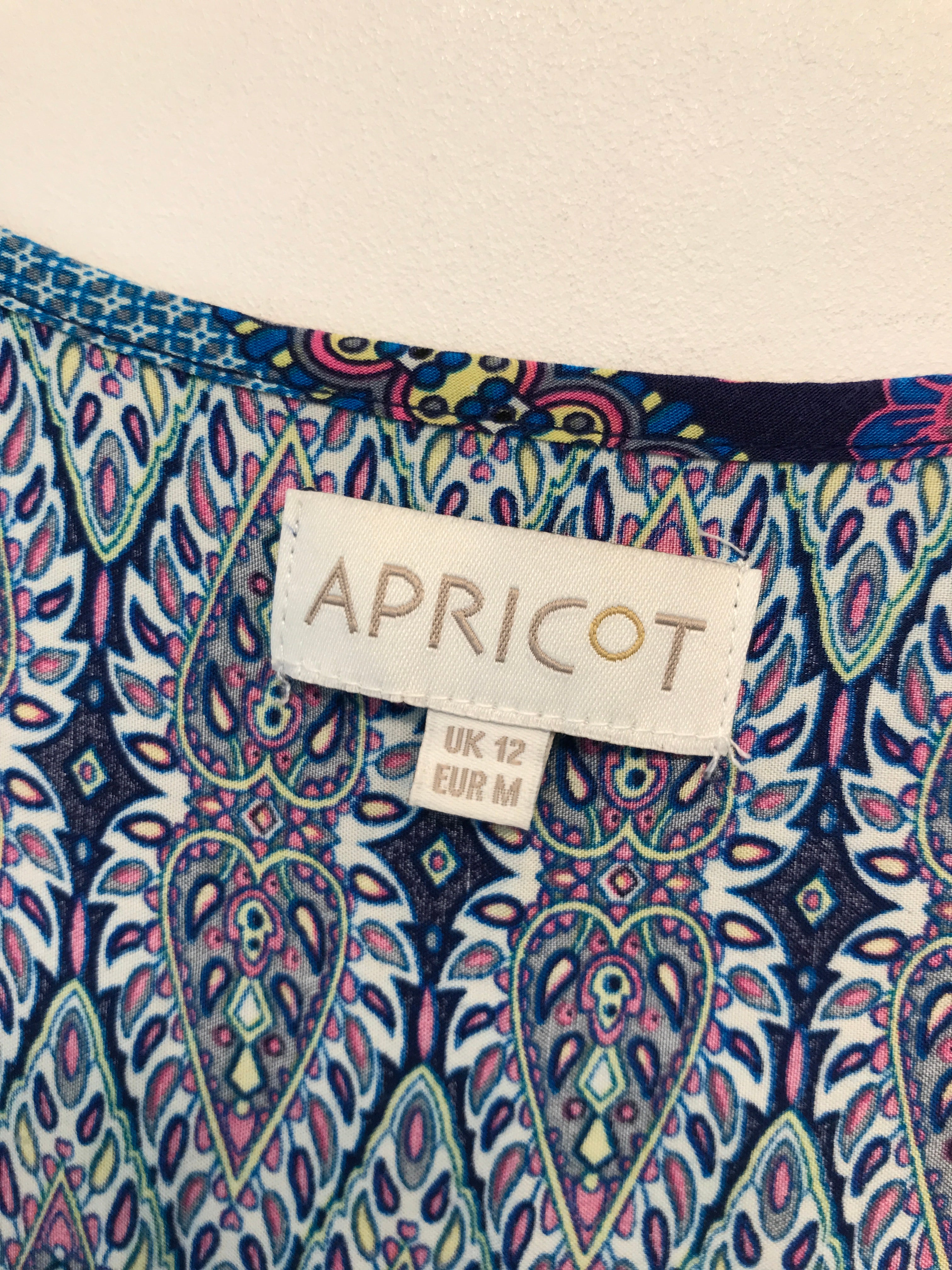 Apricot Kjole