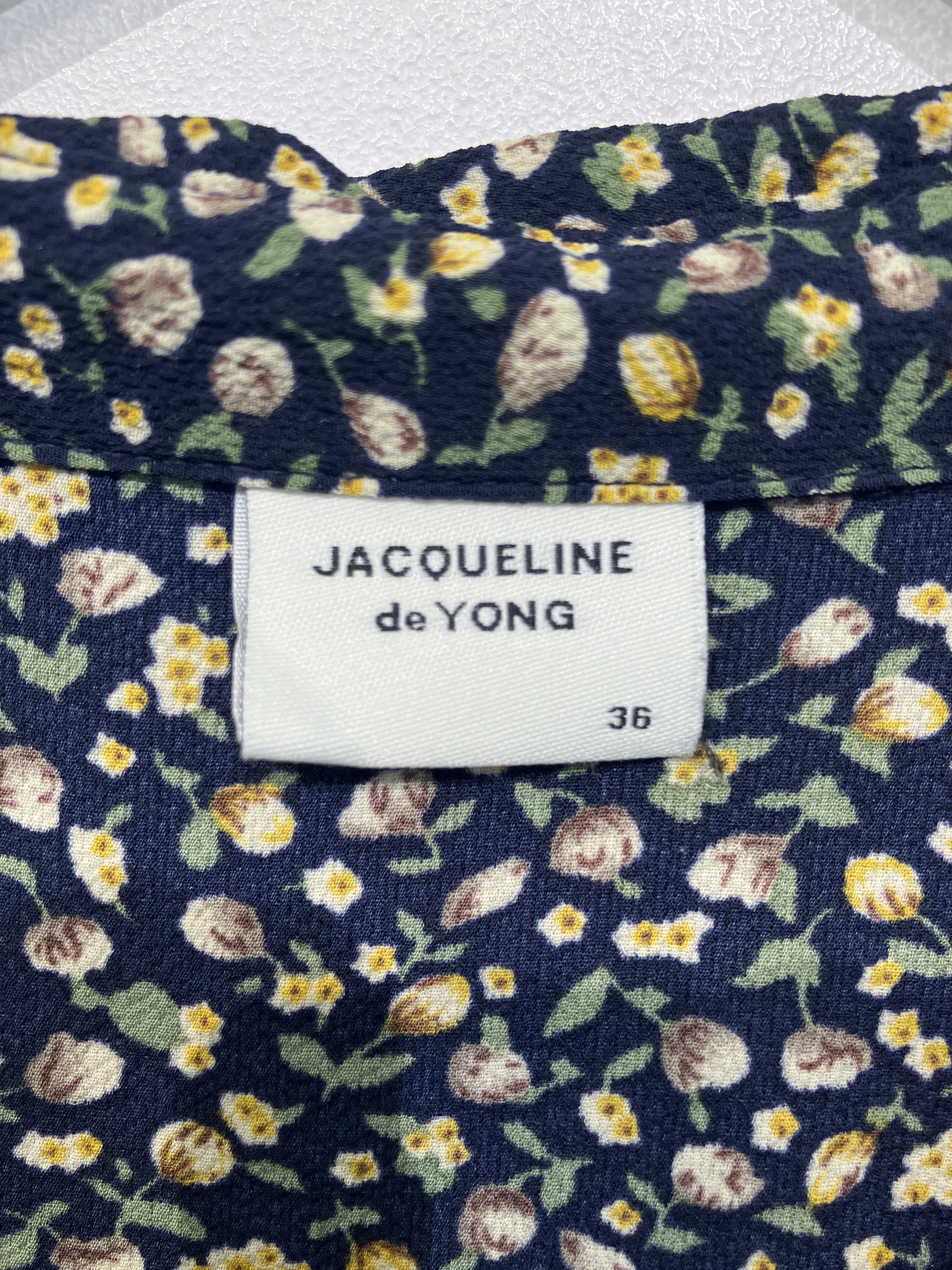 Jaqueline De Young Kjole