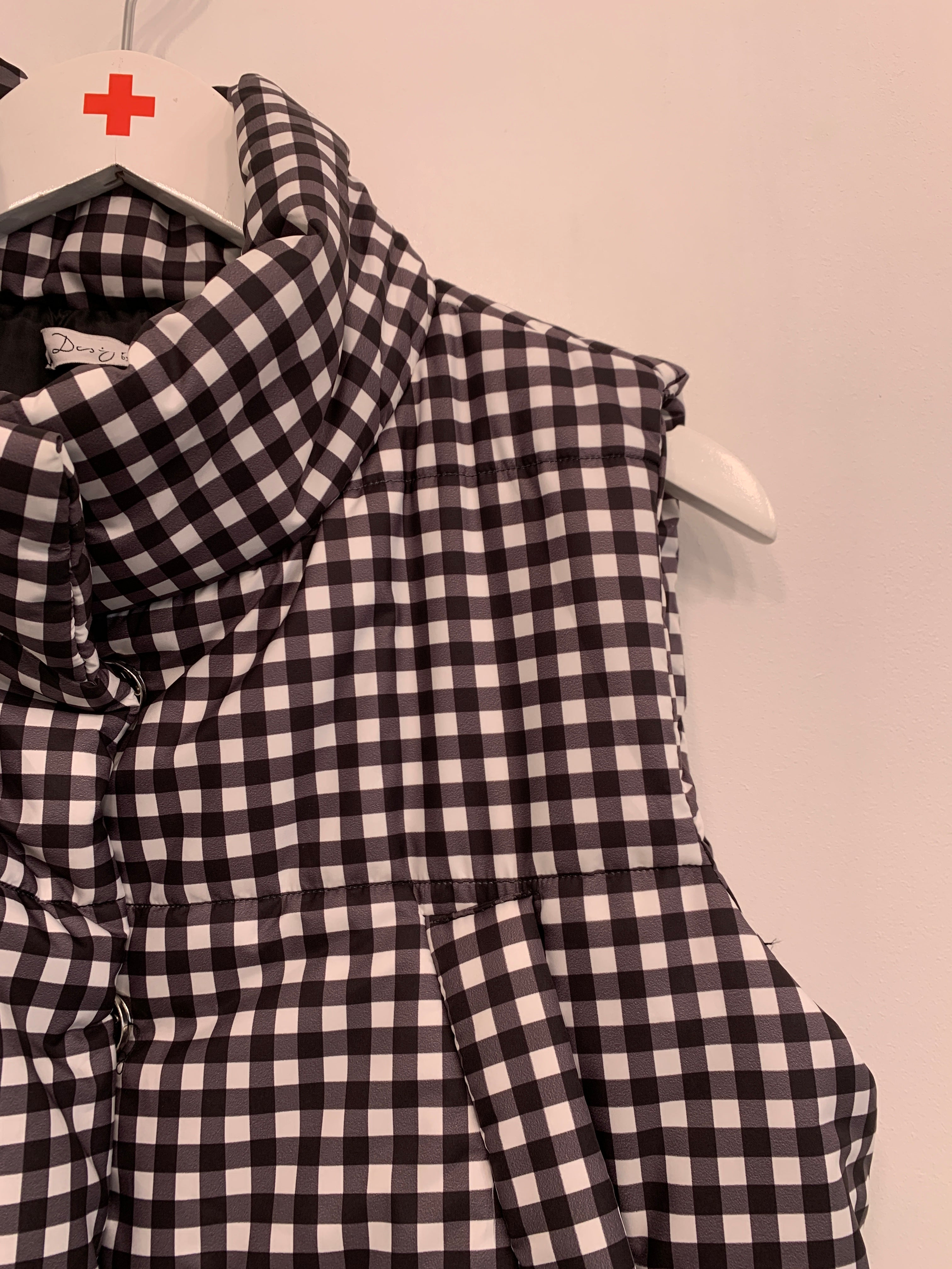 Design By Si Vest
