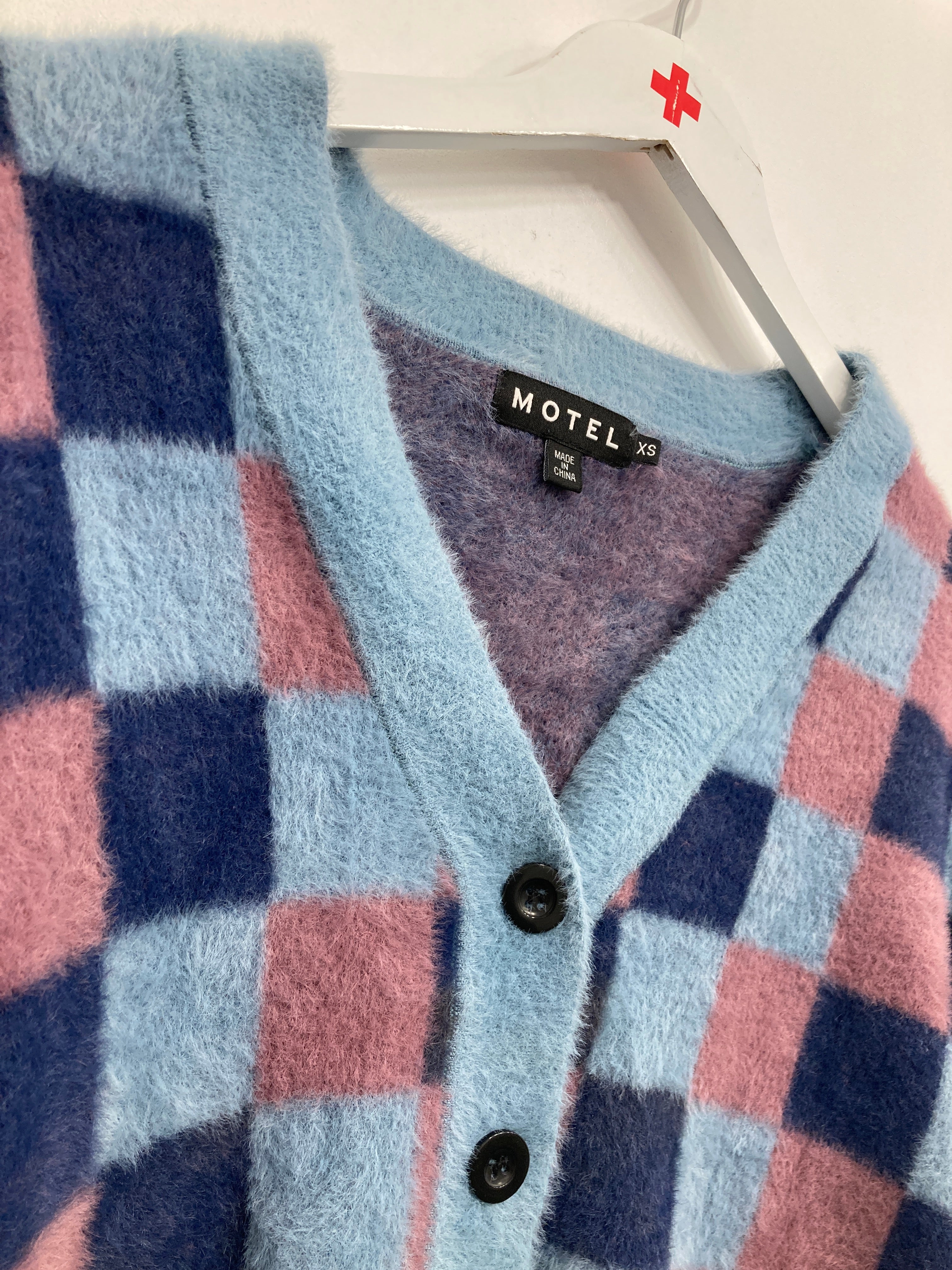 Motel Cardigan