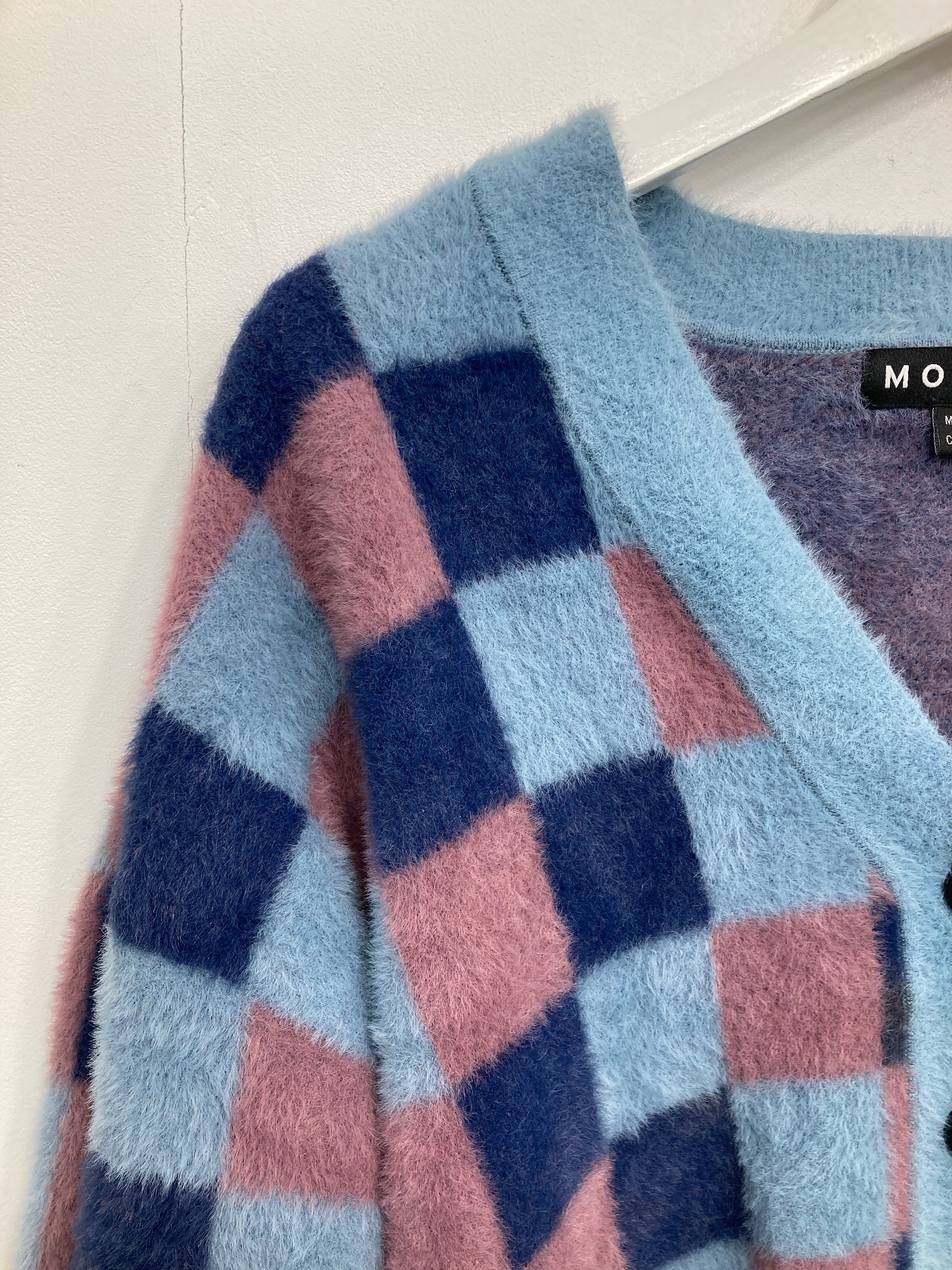 Motel Cardigan