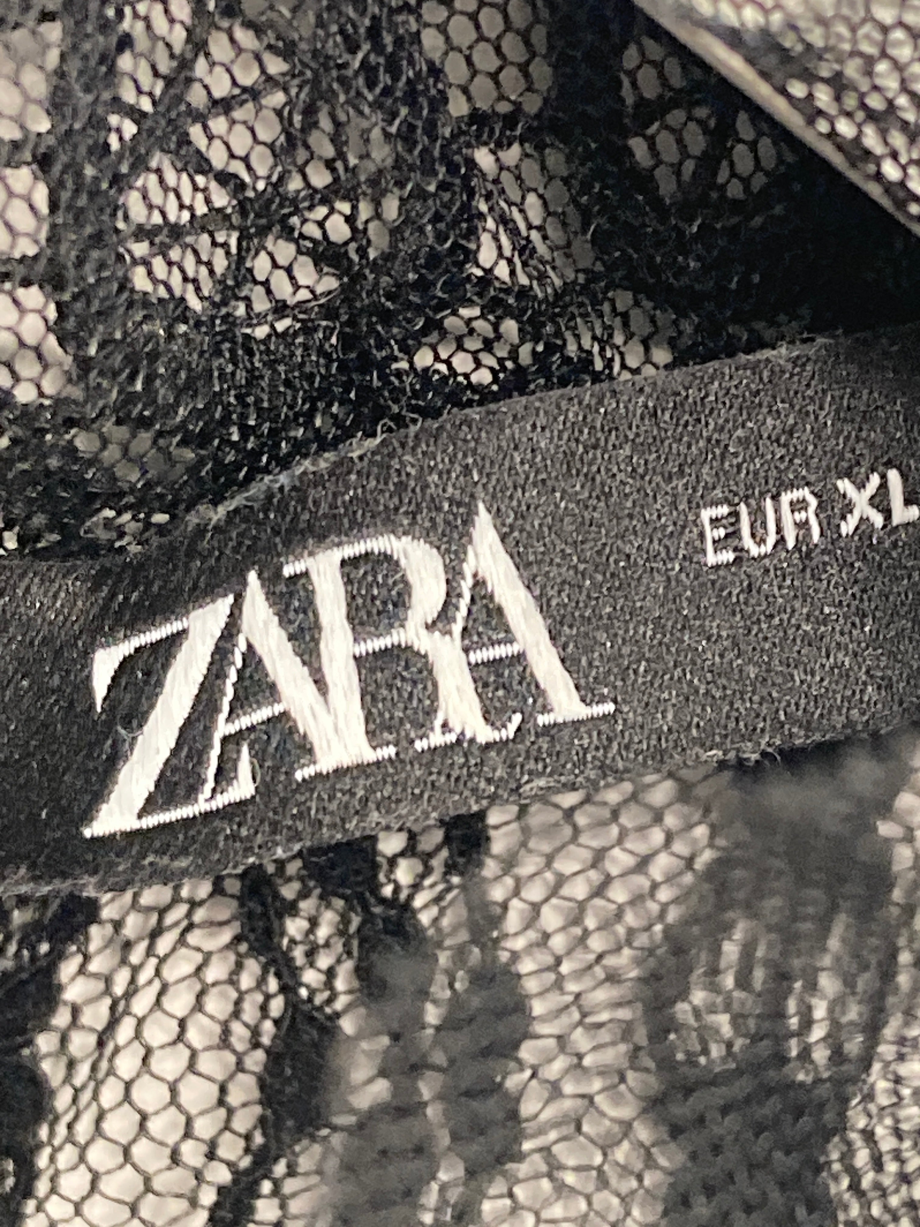 Zara Bluse