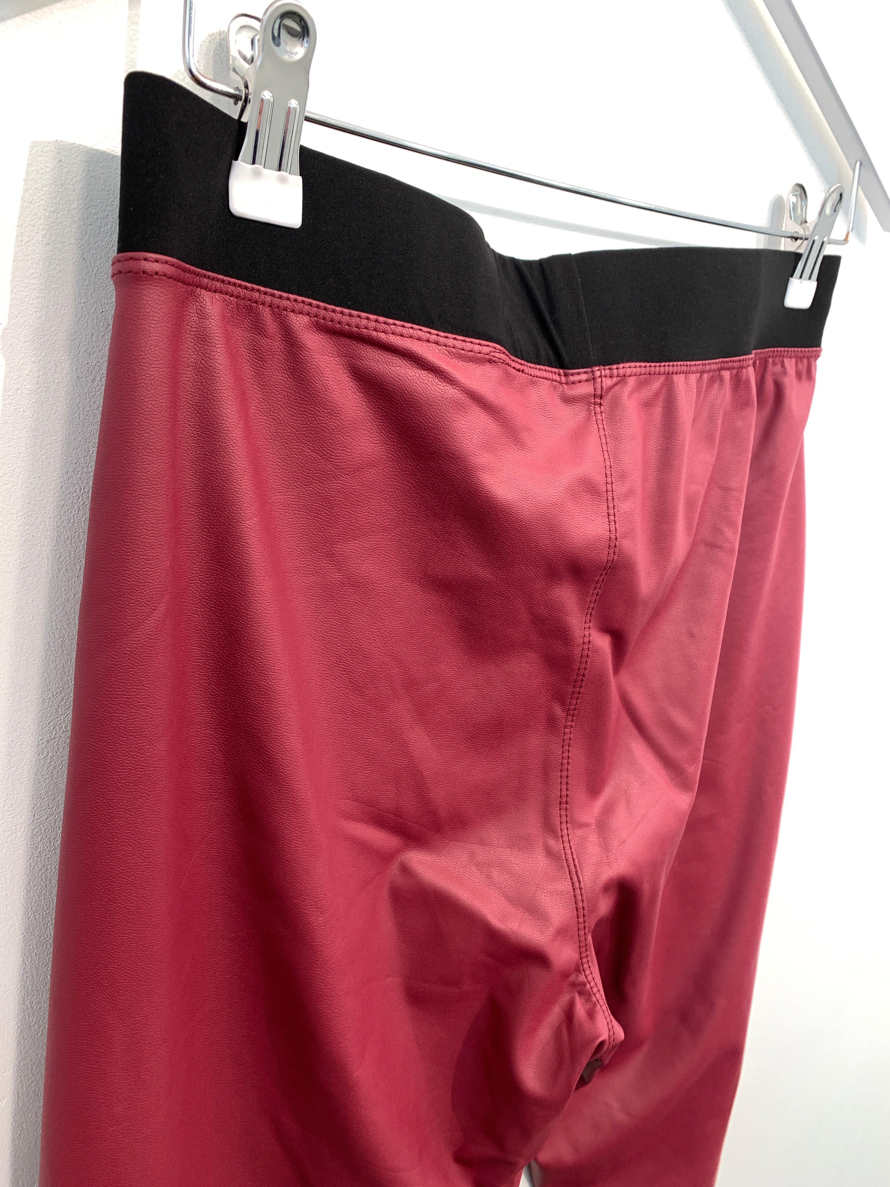 V&F Leggins