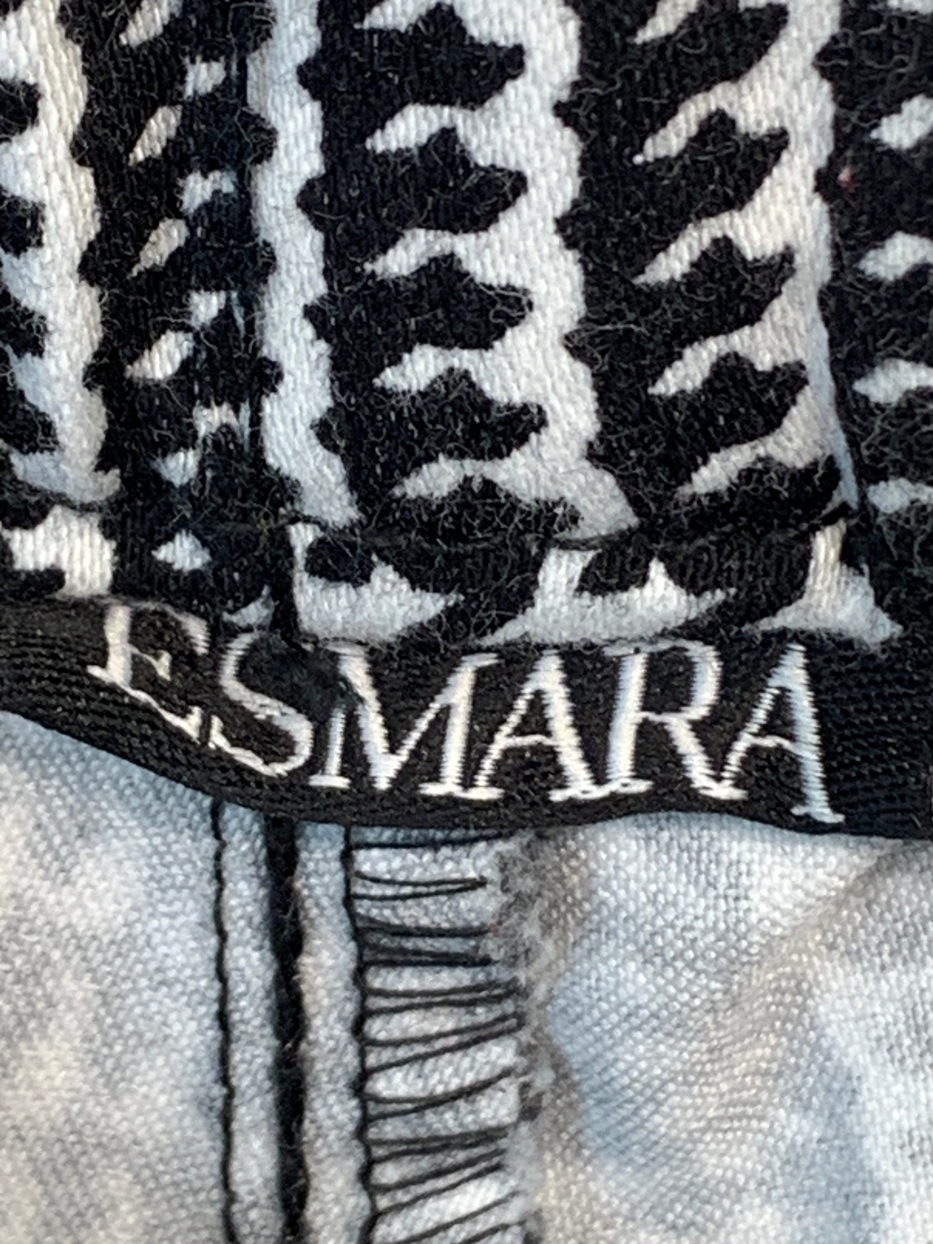 Esmara Bukser