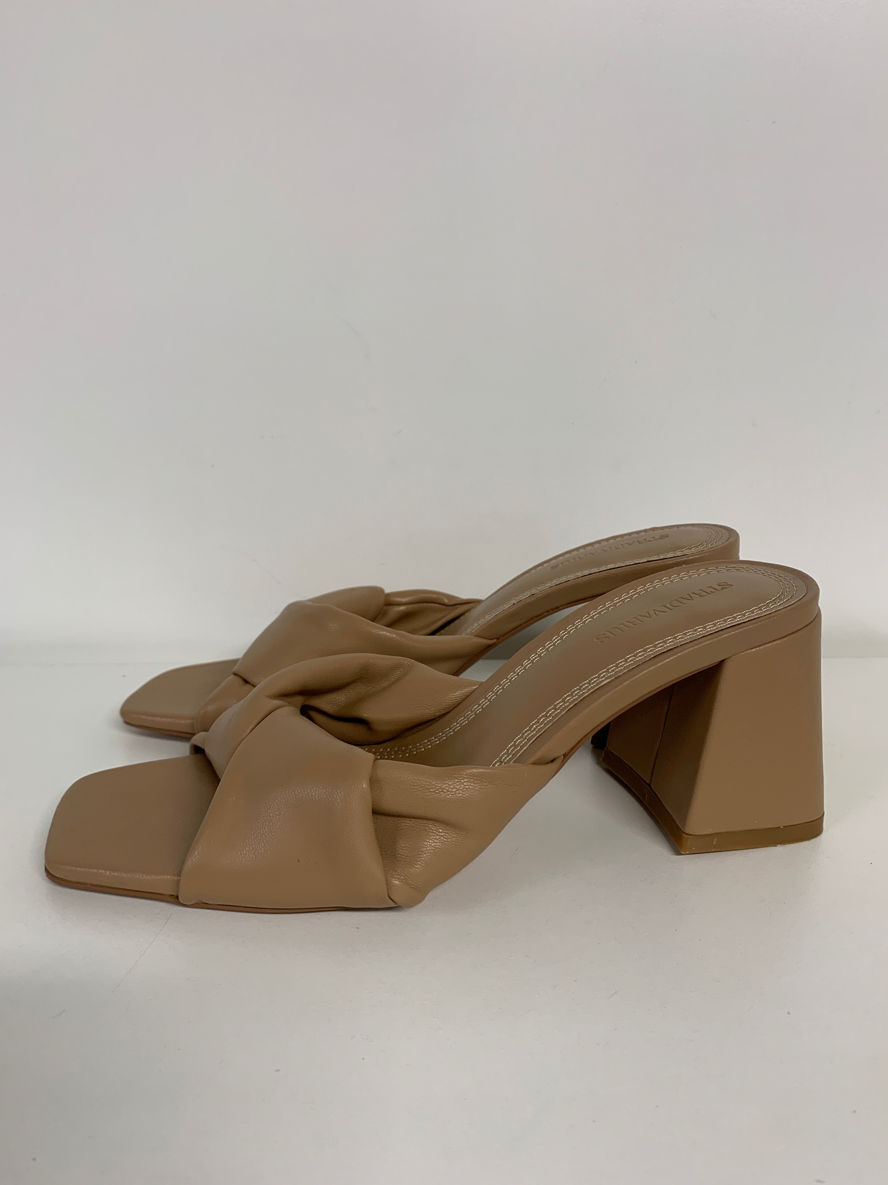 Stradivarius Sandaler
